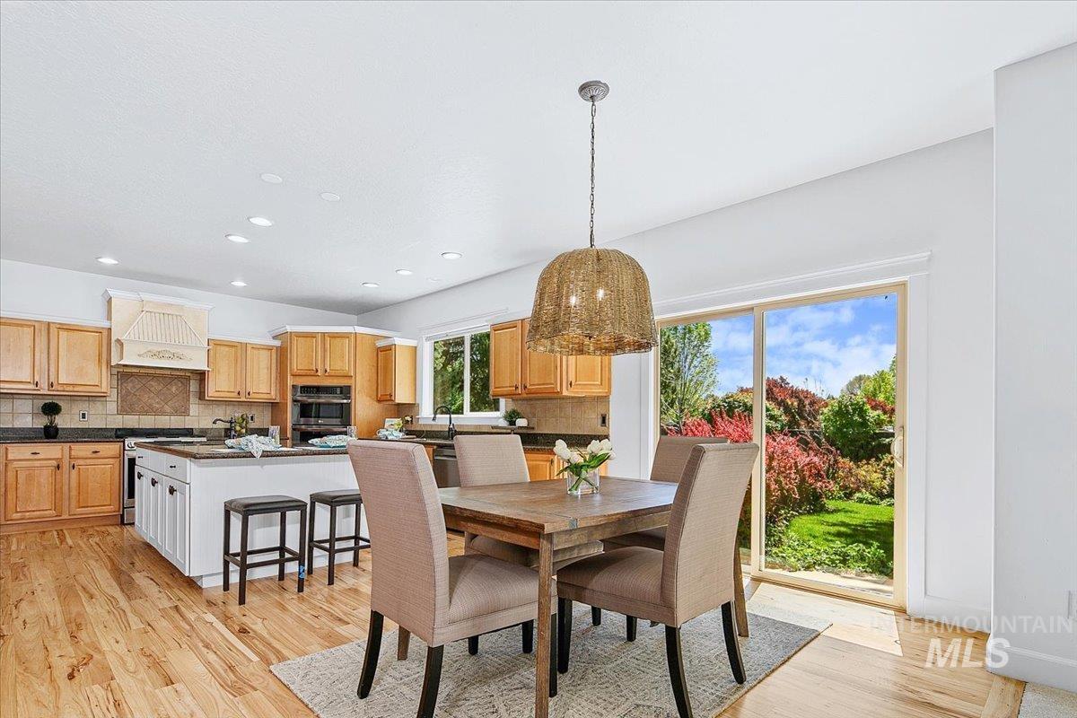 2487 W Ladle Rapids St., Meridian, Idaho 83646, 4 Bedrooms, 3.5 Bathrooms, Residential For Sale, Price $969,500, 98985150
