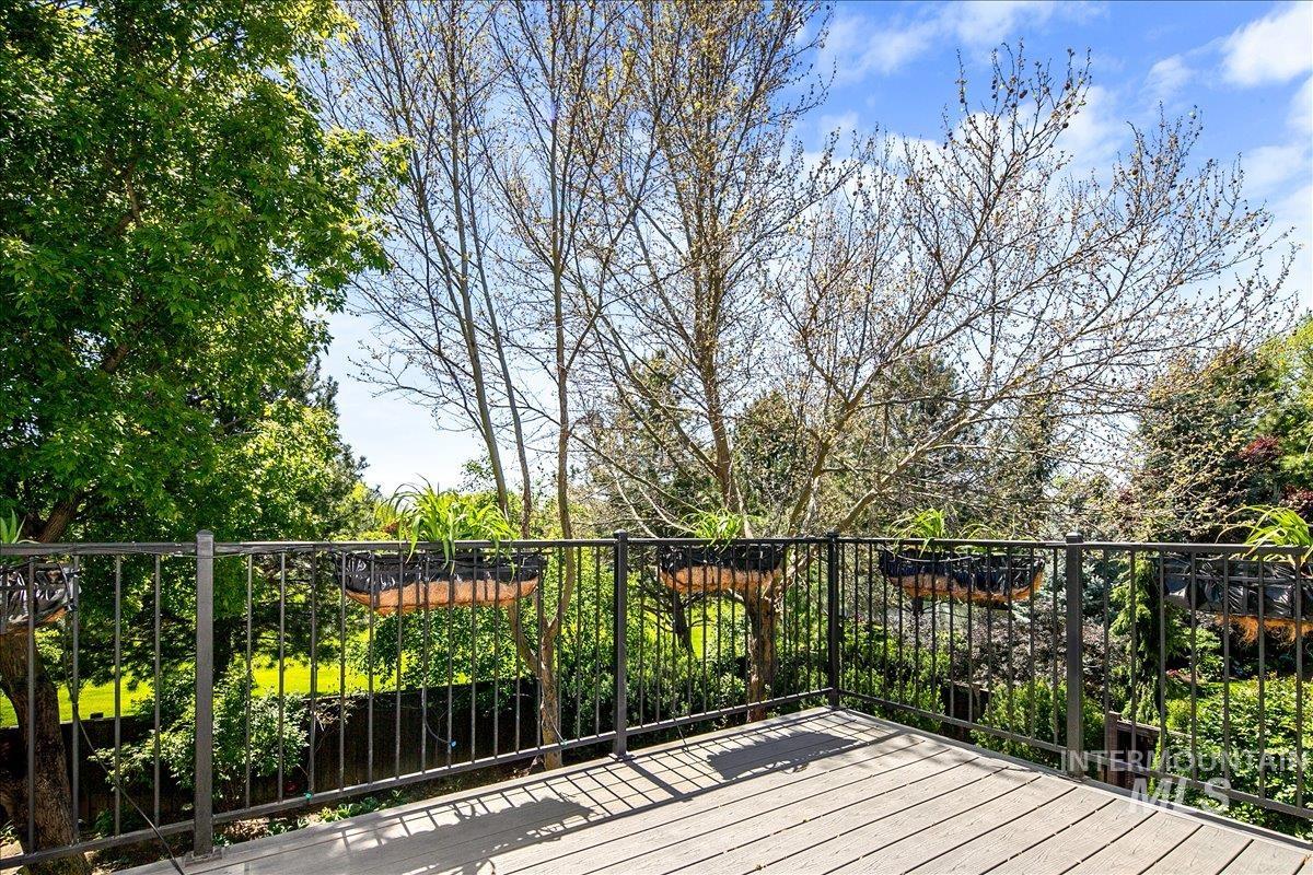 2487 W Ladle Rapids Sst., Meridian, Idaho 83646, 4 Bedrooms, 3.5 Bathrooms, Residential For Sale, Price $969,500,MLS 98985150