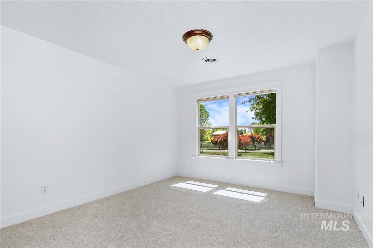 2487 W Ladle Rapids Sst., Meridian, Idaho 83646, 4 Bedrooms, 3.5 Bathrooms, Residential For Sale, Price $969,500,MLS 98985150