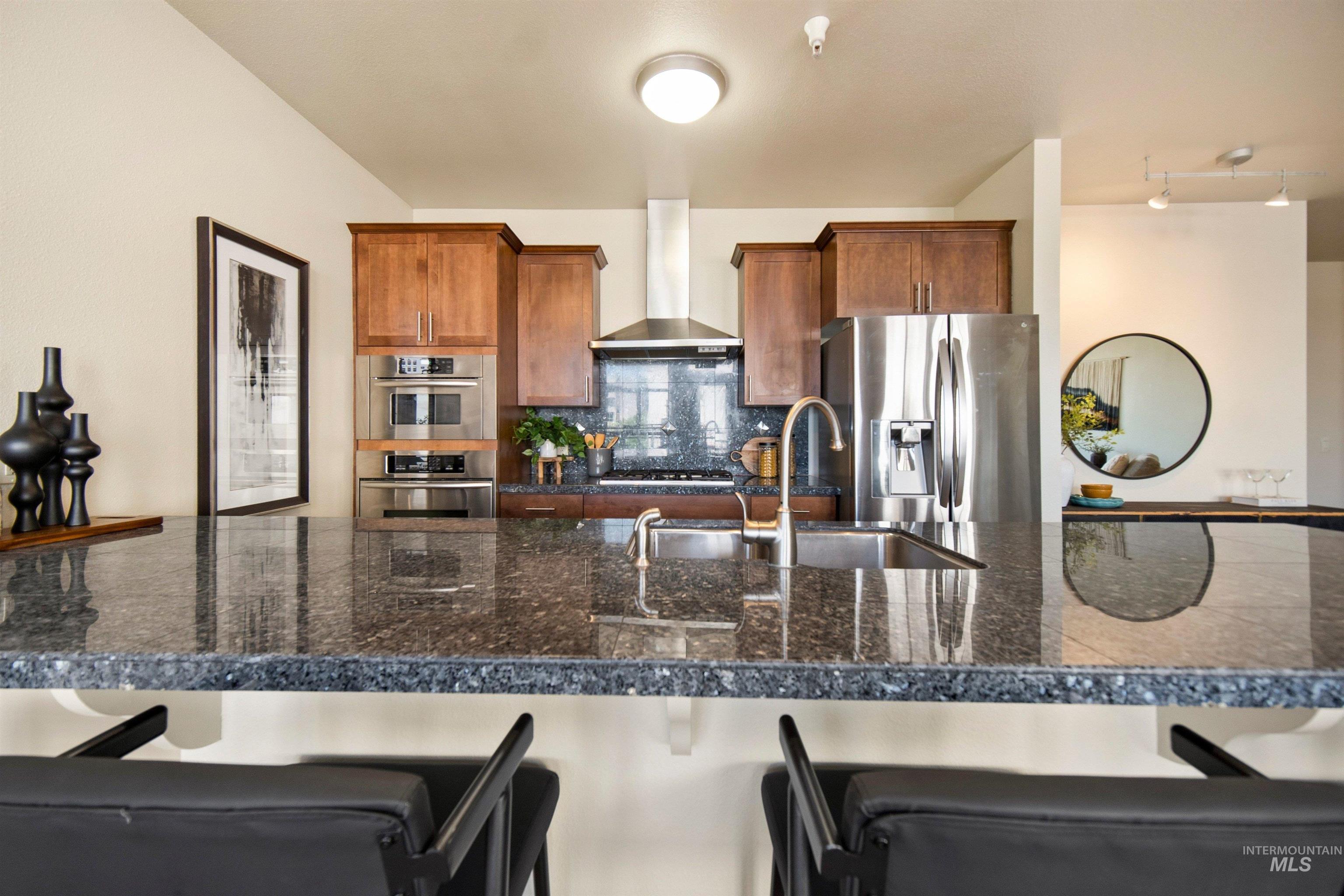 412 S 13th Street, Boise, Idaho 83702, 2 Bedrooms, 2 Bathrooms, Residential For Sale, Price $675,000,MLS 98985157