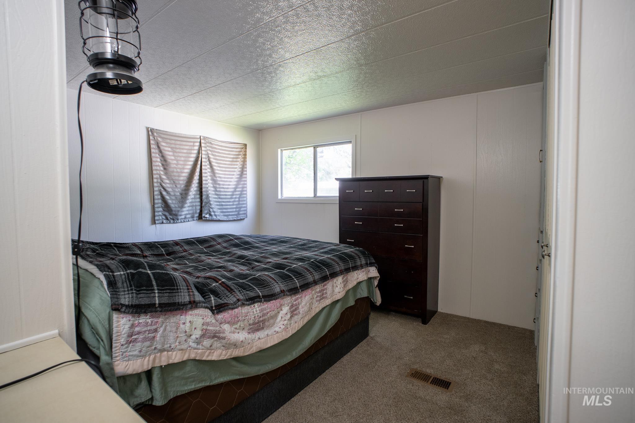 3037 N Kimball St, Boise, Idaho 83704, 2 Bedrooms, 1 Bathroom, Residential For Sale, Price $70,000,MLS 98985158