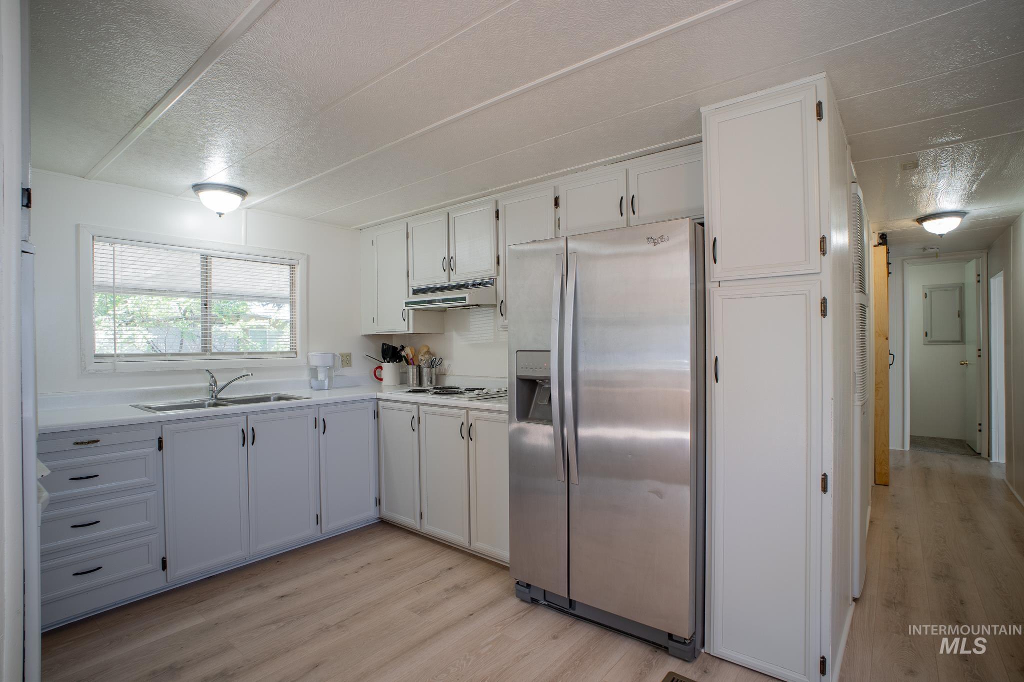 3037 N Kimball St, Boise, Idaho 83704, 2 Bedrooms, 1 Bathroom, Residential For Sale, Price $69,000,MLS 98985158
