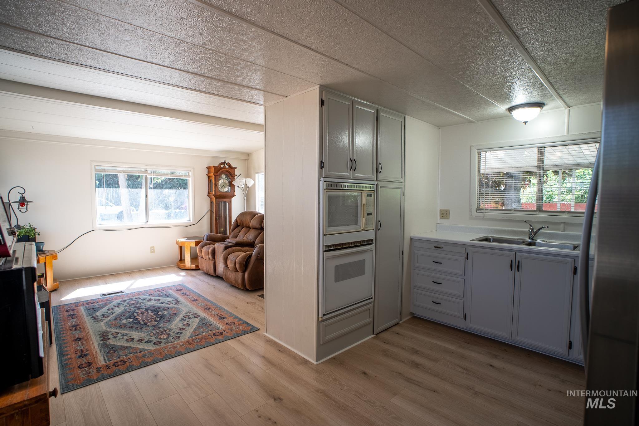 3037 N Kimball St, Boise, Idaho 83704, 2 Bedrooms, 1 Bathroom, Residential For Sale, Price $70,000,MLS 98985158