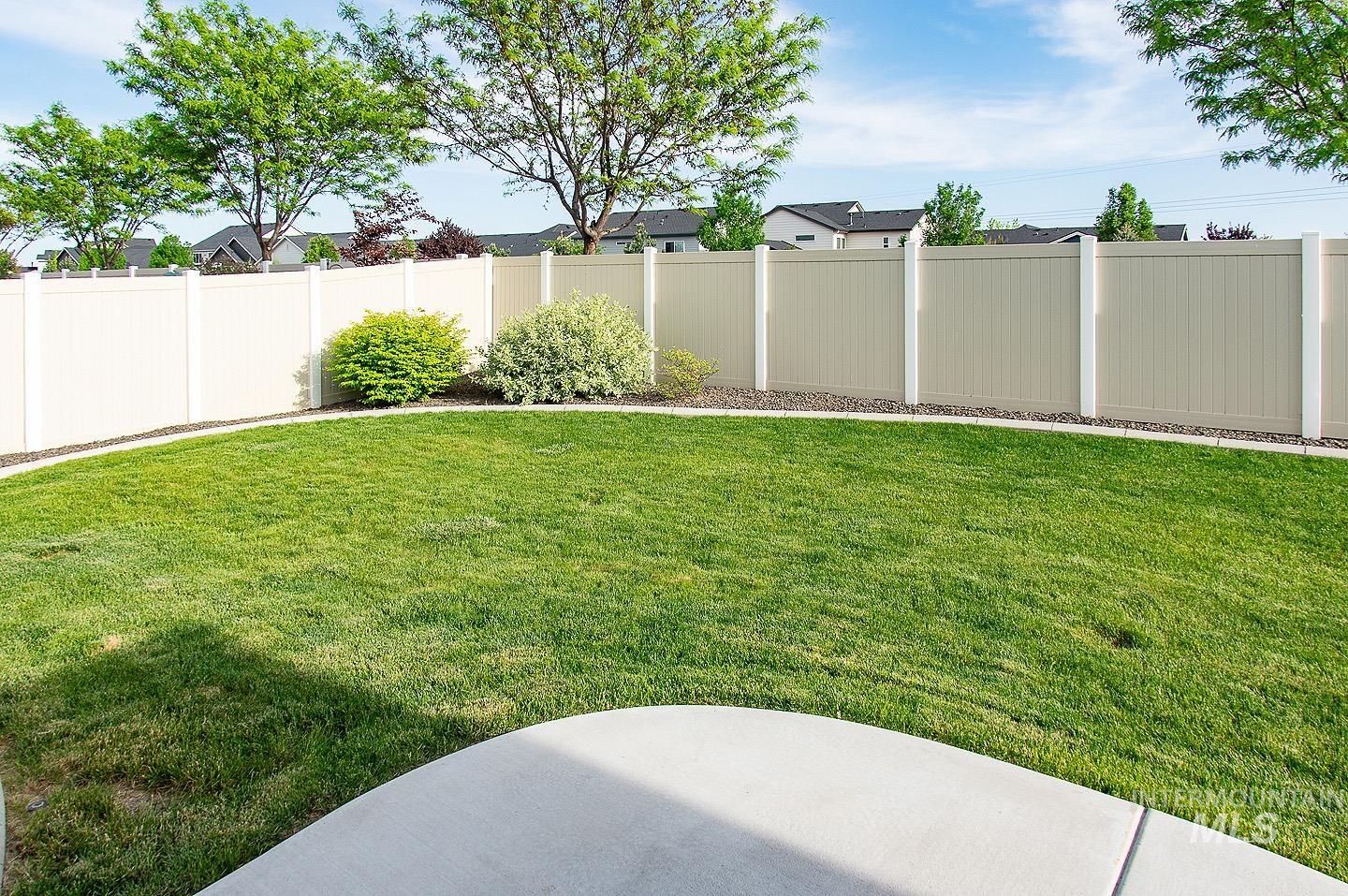 10313 Baker Lake St, Nampa, Idaho 83687, 3 Bedrooms, 2 Bathrooms, Residential For Sale, Price $479,900, 98985165