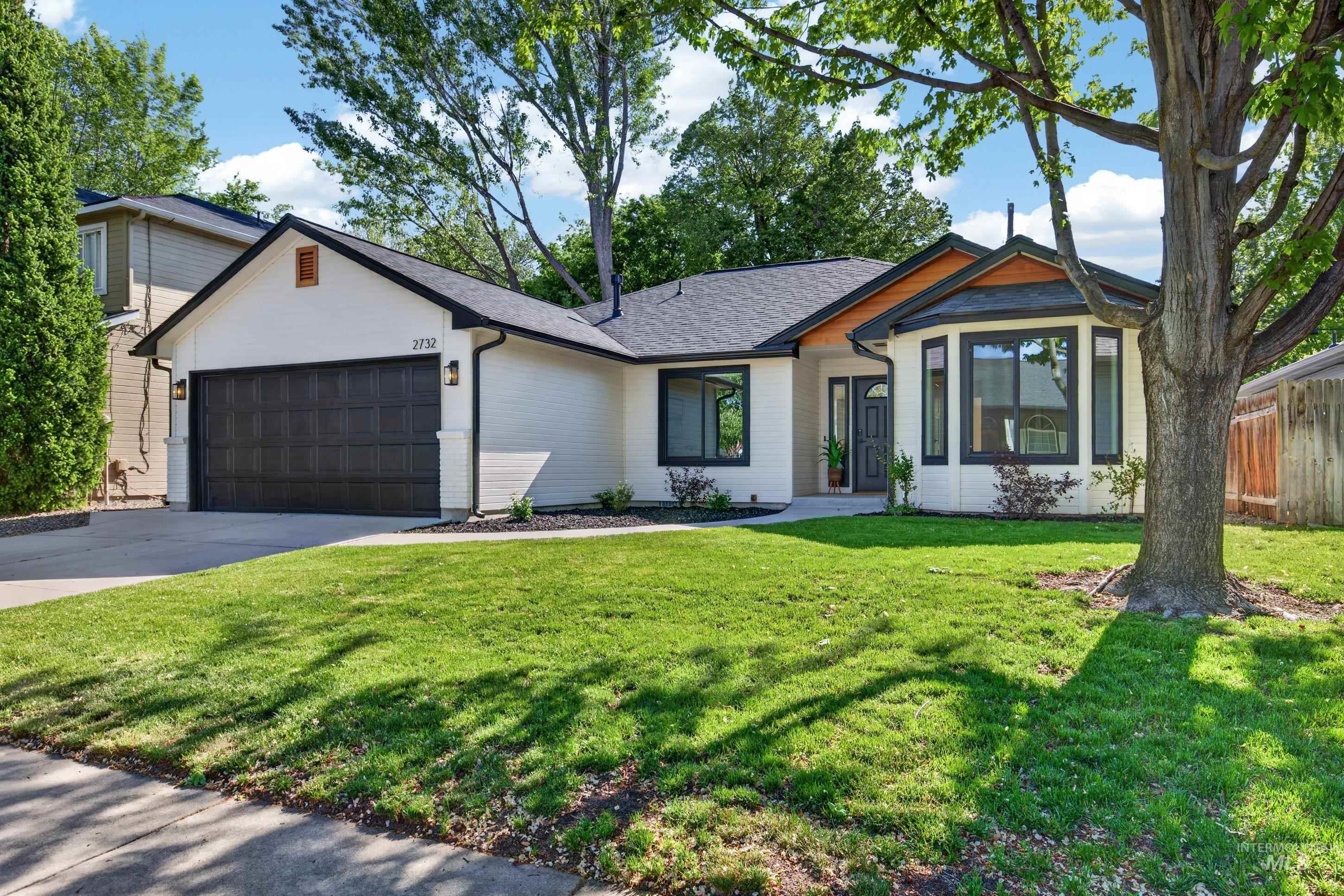 2732 W Good Ct., Boise, Idaho 83702, 3 Bedrooms, 2 Bathrooms, Residential For Sale, Price $665,000,MLS 98985169