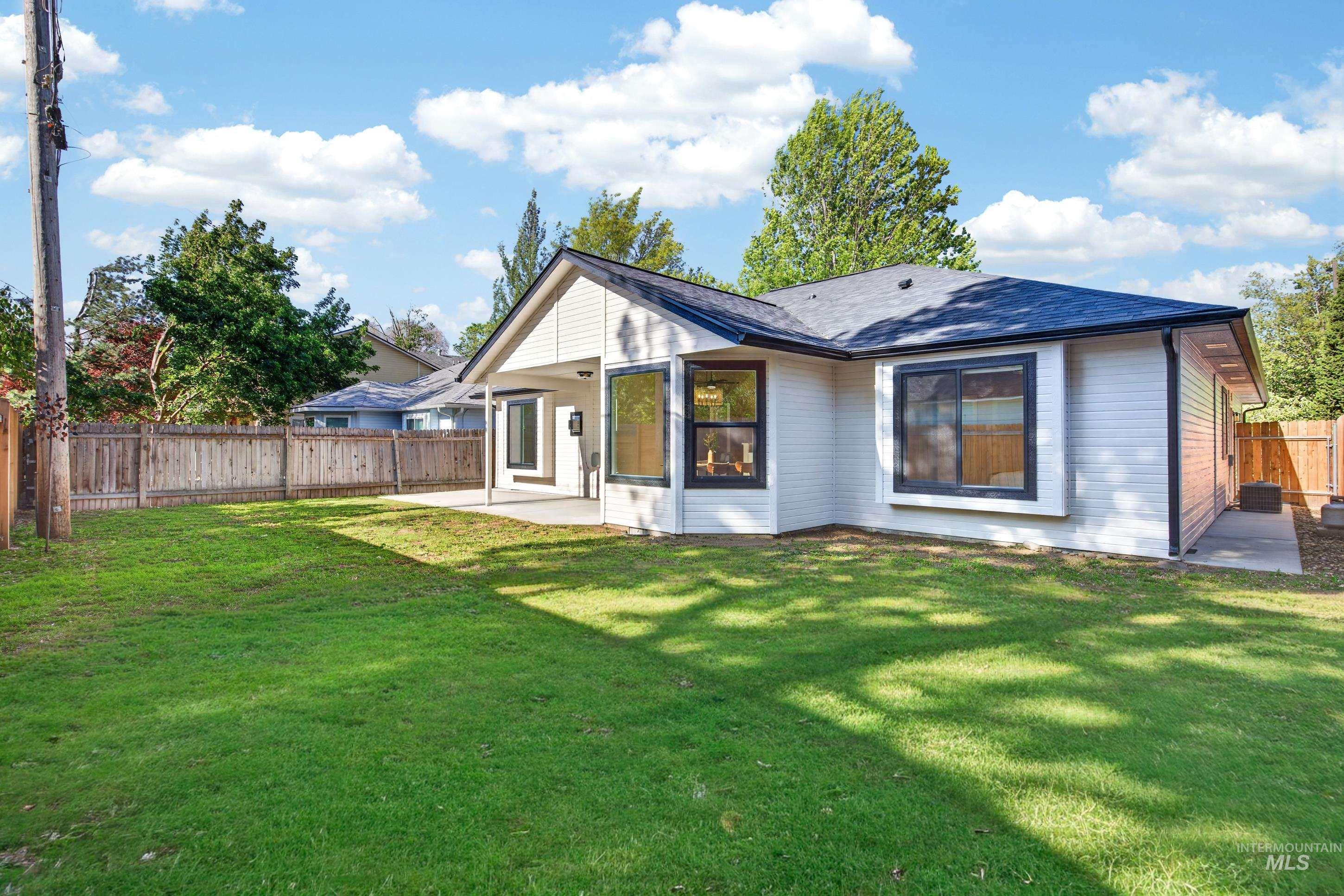 2732 W Good Ct., Boise, Idaho 83702, 3 Bedrooms, 2 Bathrooms, Residential For Sale, Price $665,000,MLS 98985169