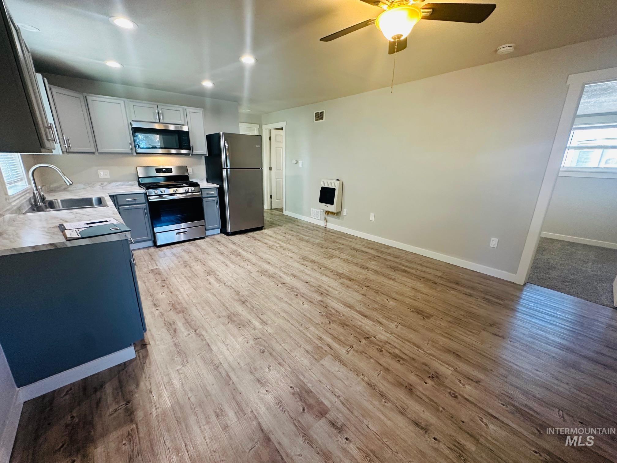 1085 E 4th S, Mountain Home, Idaho 83647, 1 Bedroom, 1 Bathroom, Residential Income For Sale, Price $700,000,MLS 98985173