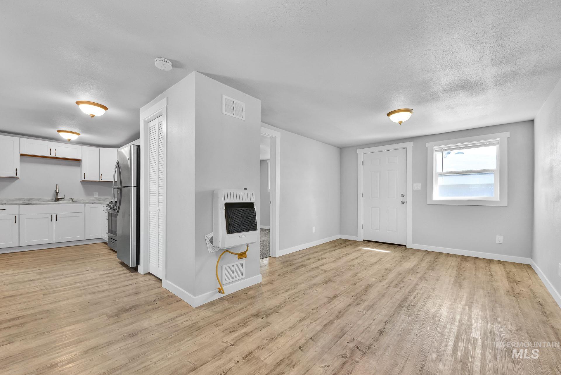 1085 E 4th S, Mountain Home, Idaho 83647, 1 Bedroom, 1 Bathroom, Residential Income For Sale, Price $700,000,MLS 98985173