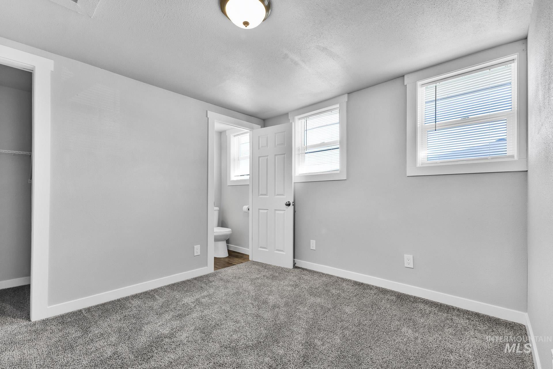 1085 E 4th S, Mountain Home, Idaho 83647, 1 Bedroom, 1 Bathroom, Residential Income For Sale, Price $700,000,MLS 98985173