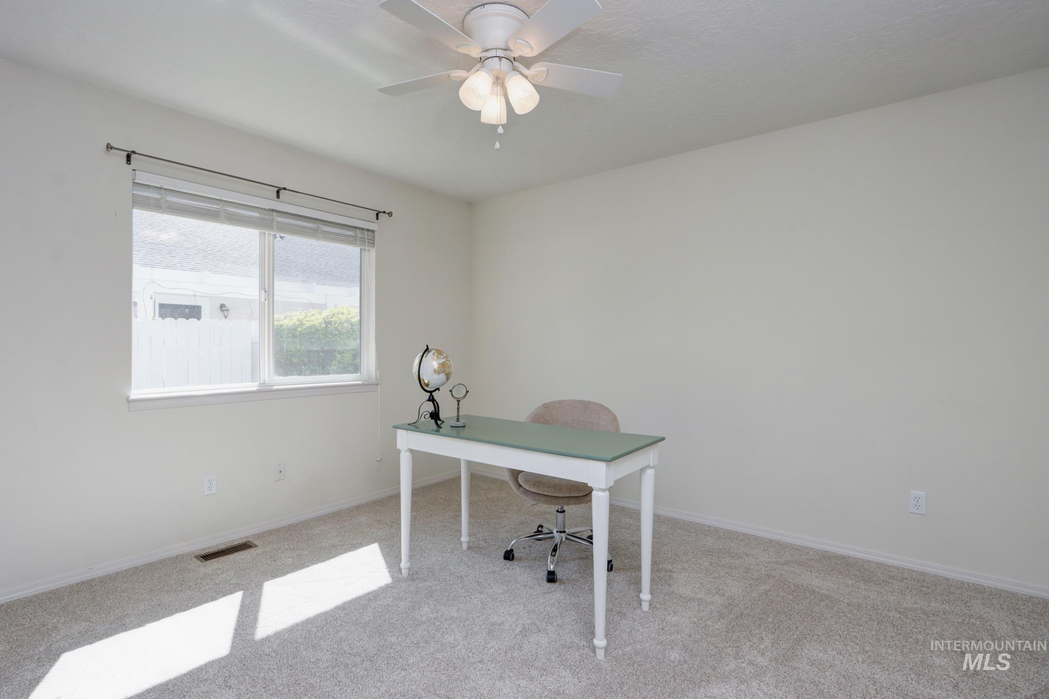 2640 N Englewood Way, Meridian, Idaho 83646, 2 Bedrooms, 2 Bathrooms, Residential For Sale, Price $384,000, 98985175