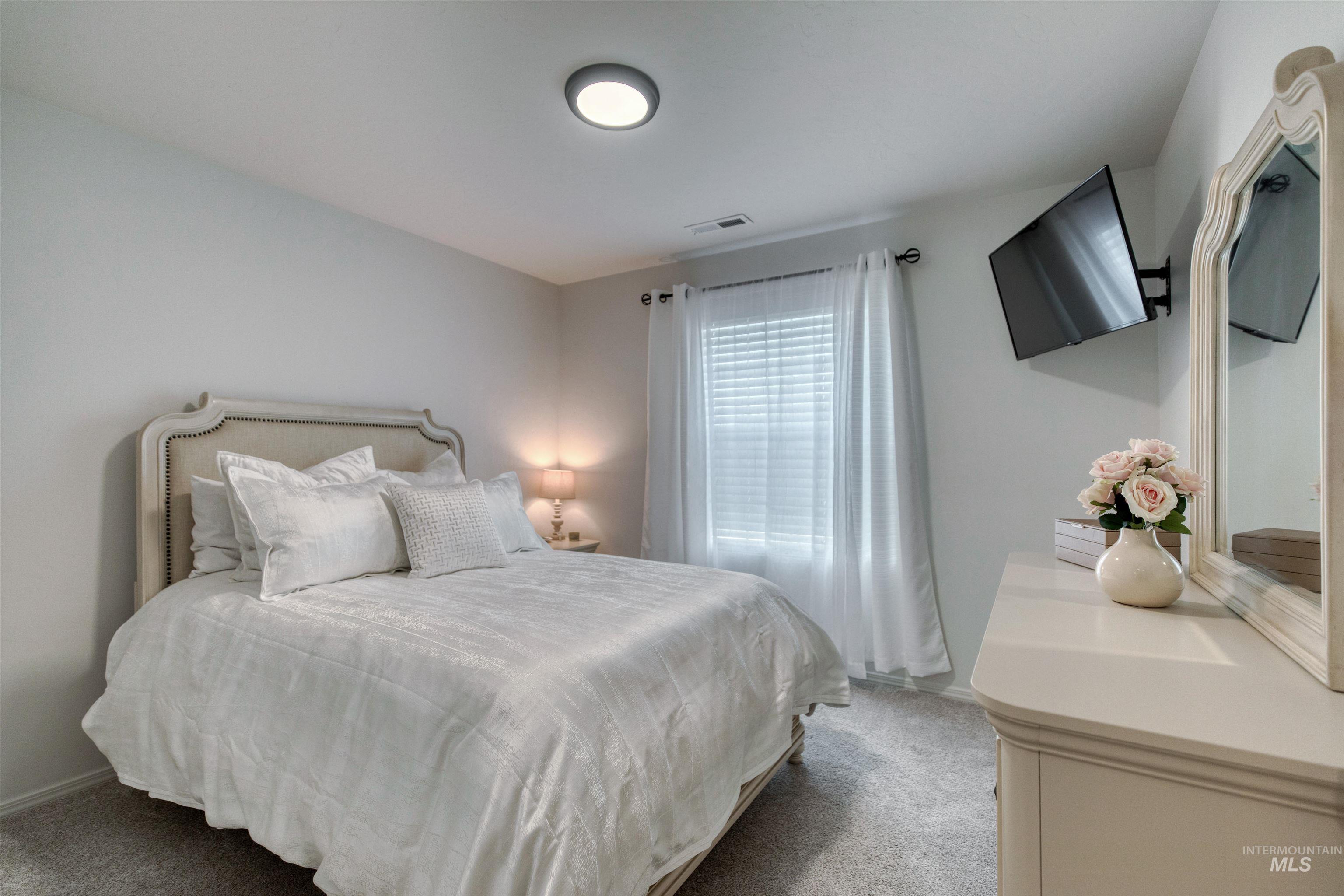12792 Ashfield St, Caldwell, Idaho 83607, 3 Bedrooms, 2 Bathrooms, Residential For Sale, Price $429,900, 98985178