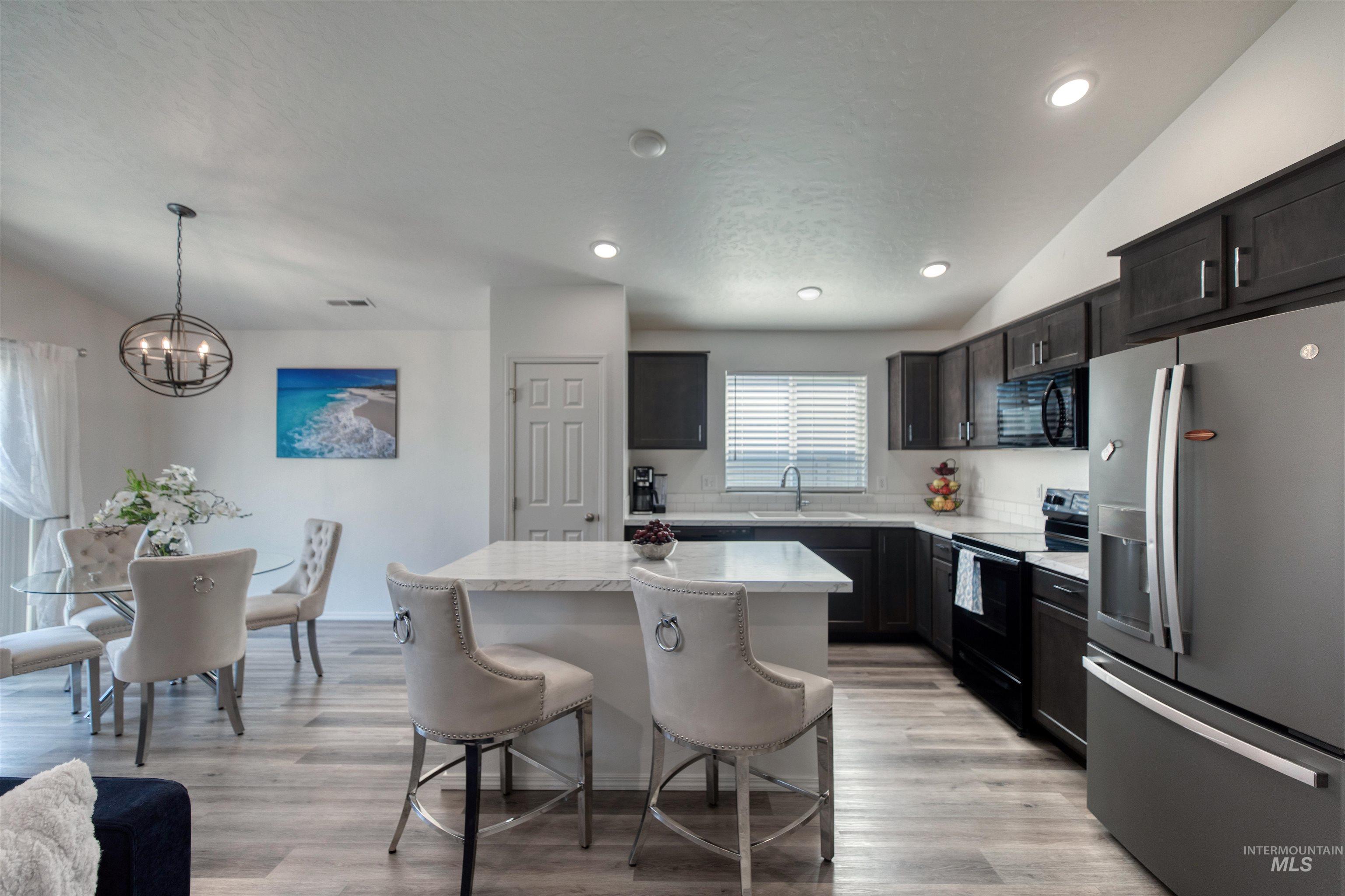 12792 Ashfield St, Caldwell, Idaho 83607, 3 Bedrooms, 2 Bathrooms, Residential For Sale, Price $429,900, 98985178