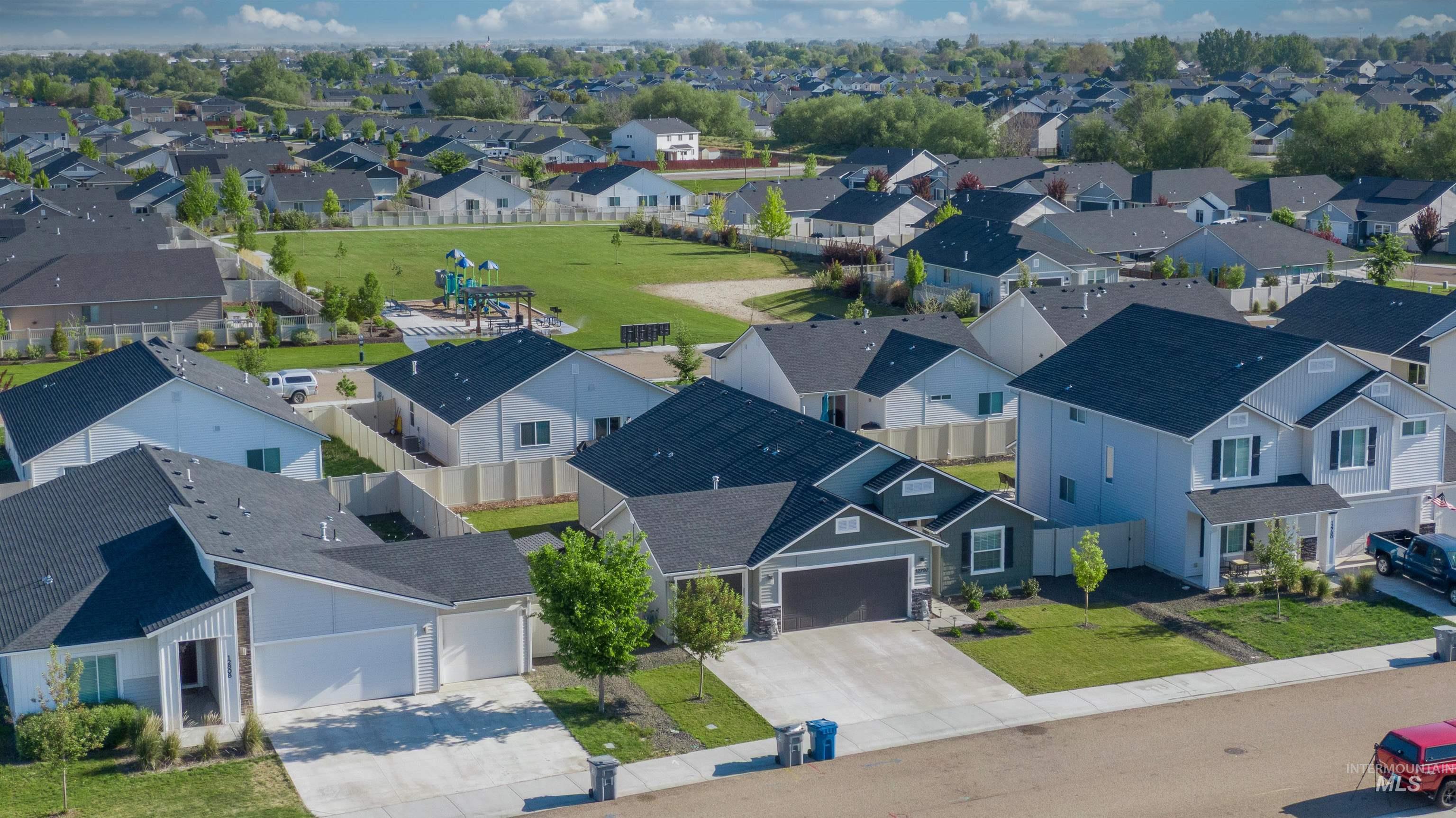 12792 Ashfield St, Caldwell, Idaho 83607, 3 Bedrooms, 2 Bathrooms, Residential For Sale, Price $429,900, 98985178