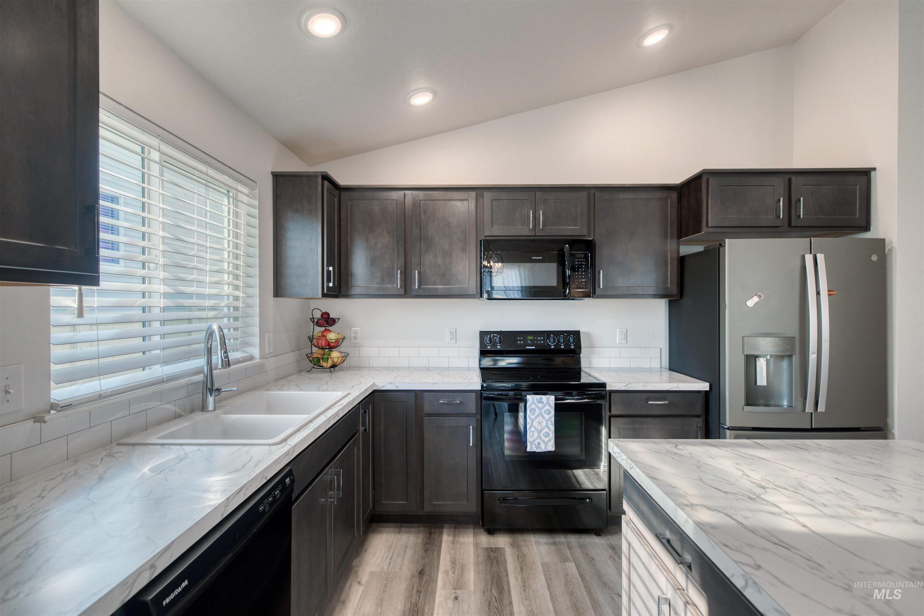 12792 Ashfield St, Caldwell, Idaho 83607, 3 Bedrooms, 2 Bathrooms, Residential For Sale, Price $429,900, 98985178