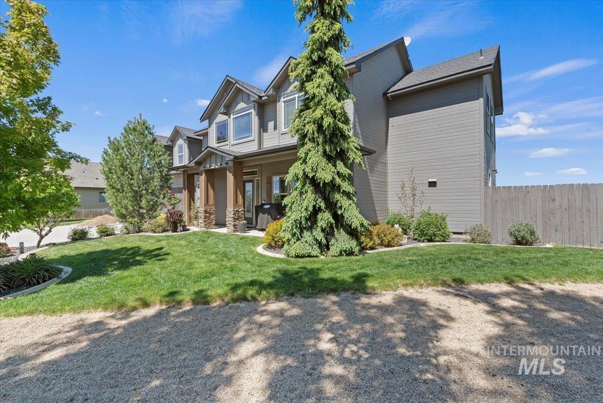 676 Kennedy Ct, Middleton, Idaho 83644-6027, 5 Bedrooms, 2.5 Bathrooms, Residential For Sale, Price $599,900, 98985185