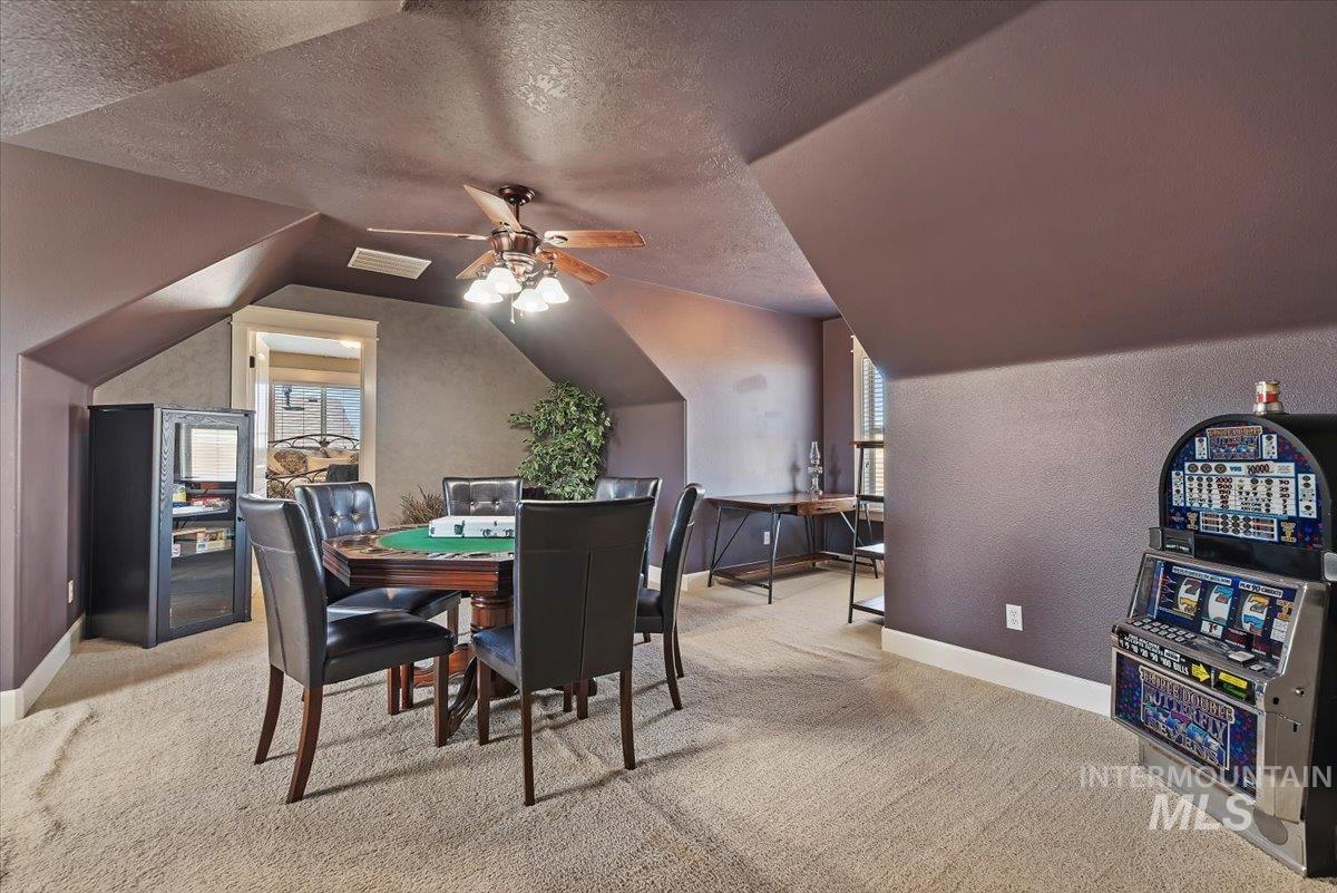 676 Kennedy Ct, Middleton, Idaho 83644-6027, 5 Bedrooms, 2.5 Bathrooms, Residential For Sale, Price $599,900, 98985185