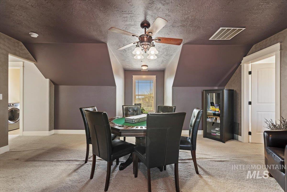 676 Kennedy Ct, Middleton, Idaho 83644-6027, 5 Bedrooms, 2.5 Bathrooms, Residential For Sale, Price $599,900, 98985185