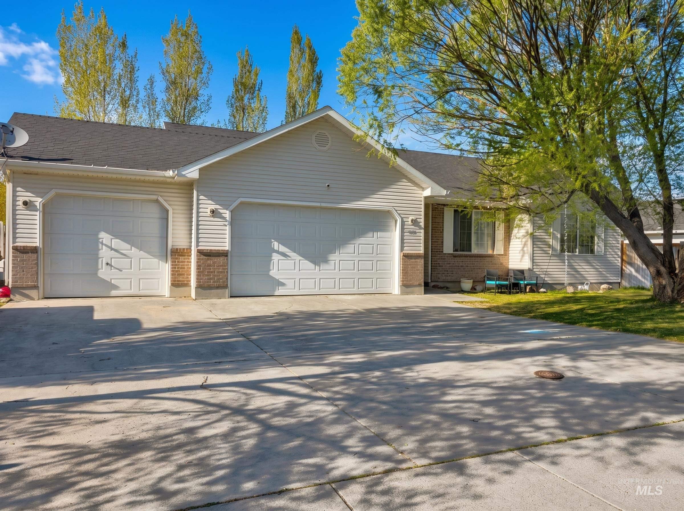 3885 Deer Meadow, Idaho Falls, Idaho 83401, 5 Bedrooms, 3 Bathrooms, Residential For Sale, Price $425,000, 98985190