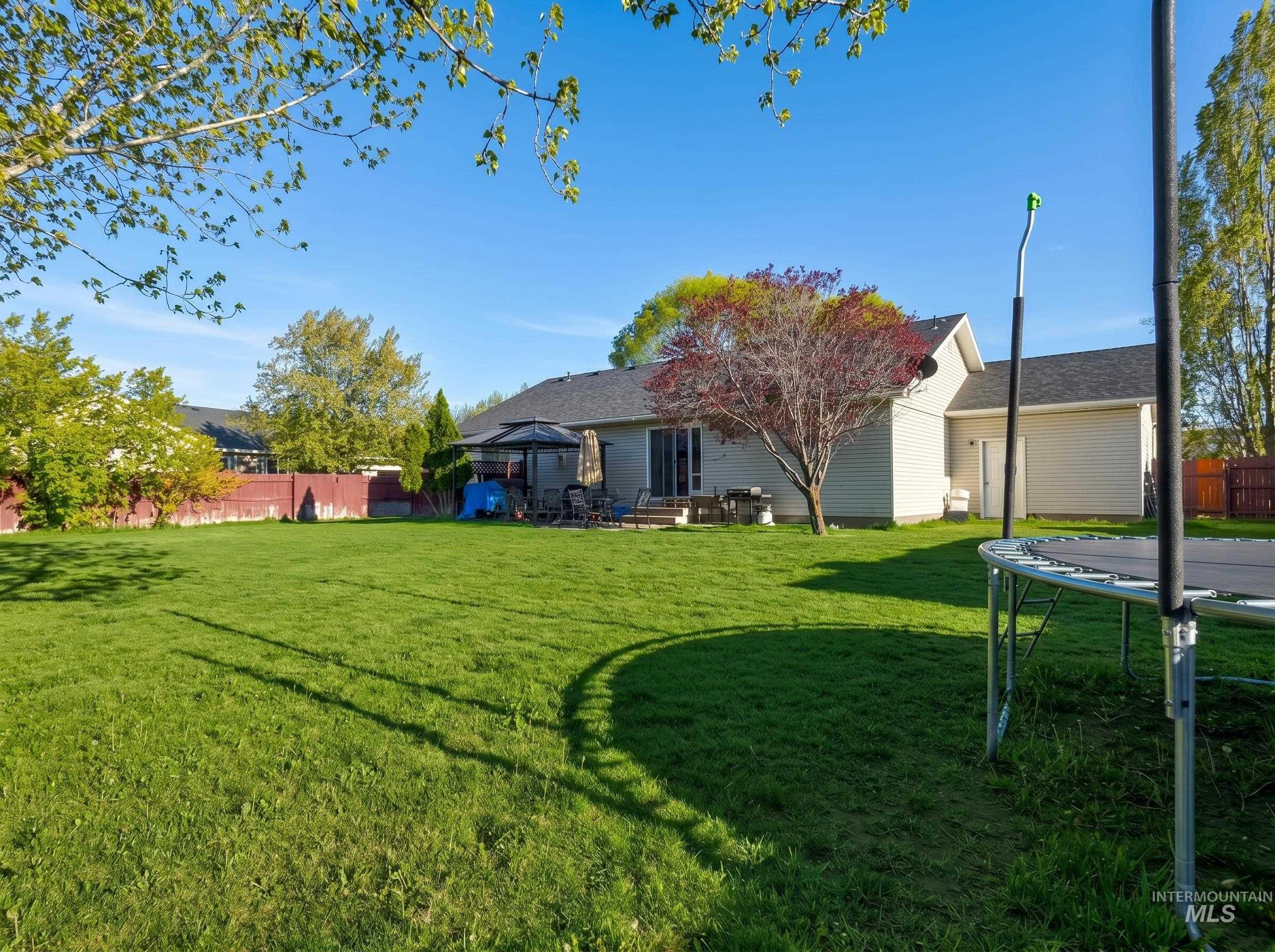 3885 Deer Meadow, Idaho Falls, Idaho 83401, 5 Bedrooms, 3 Bathrooms, Residential For Sale, Price $425,000, 98985190