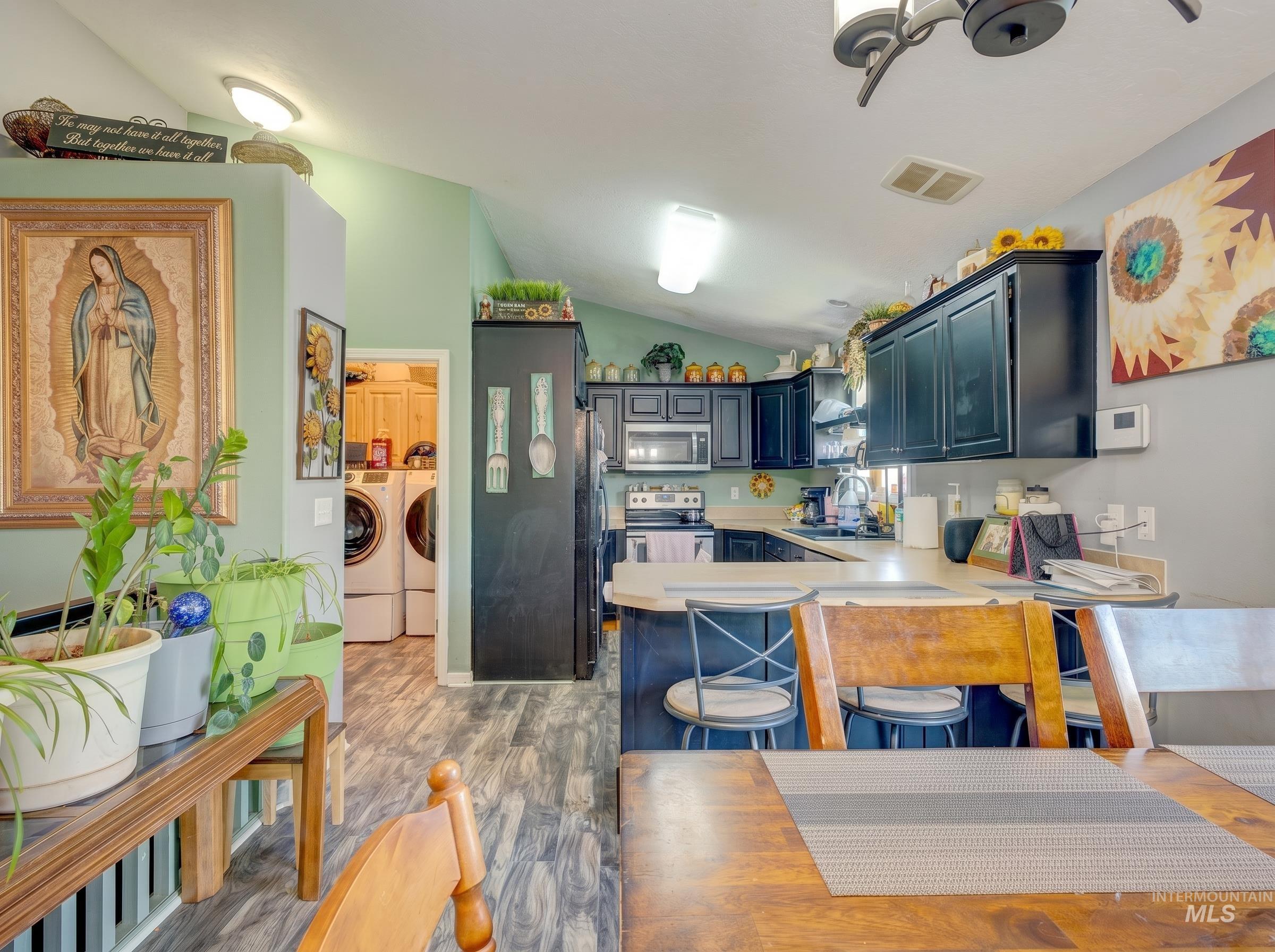 3885 Deer Meadow, Idaho Falls, Idaho 83401, 5 Bedrooms, 3 Bathrooms, Residential For Sale, Price $425,000, 98985190