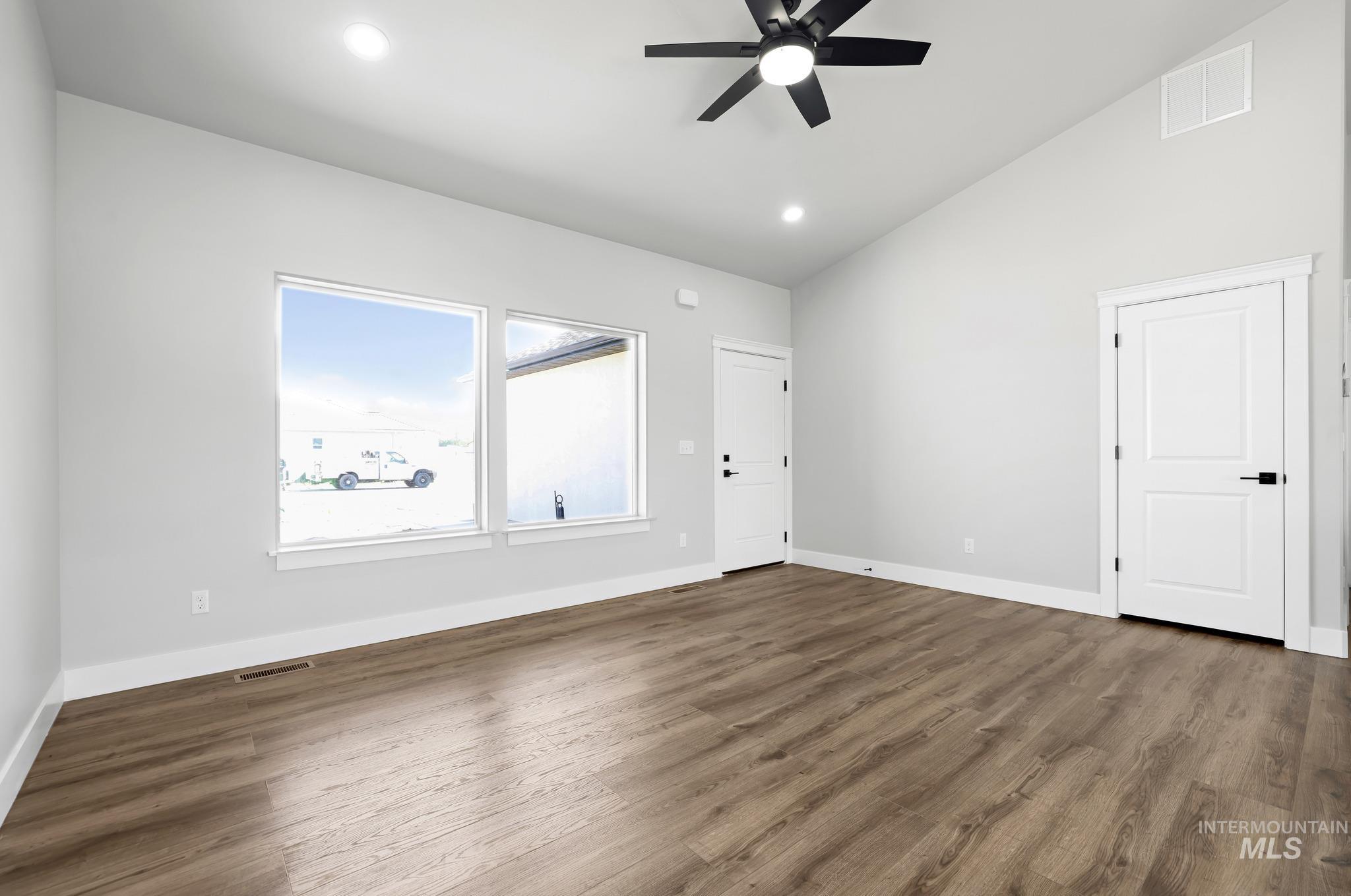 1401 Leslie Drive, Jerome, Idaho 83338, 3 Bedrooms, 2 Bathrooms, Residential For Sale, Price $399,900,MLS 98985191