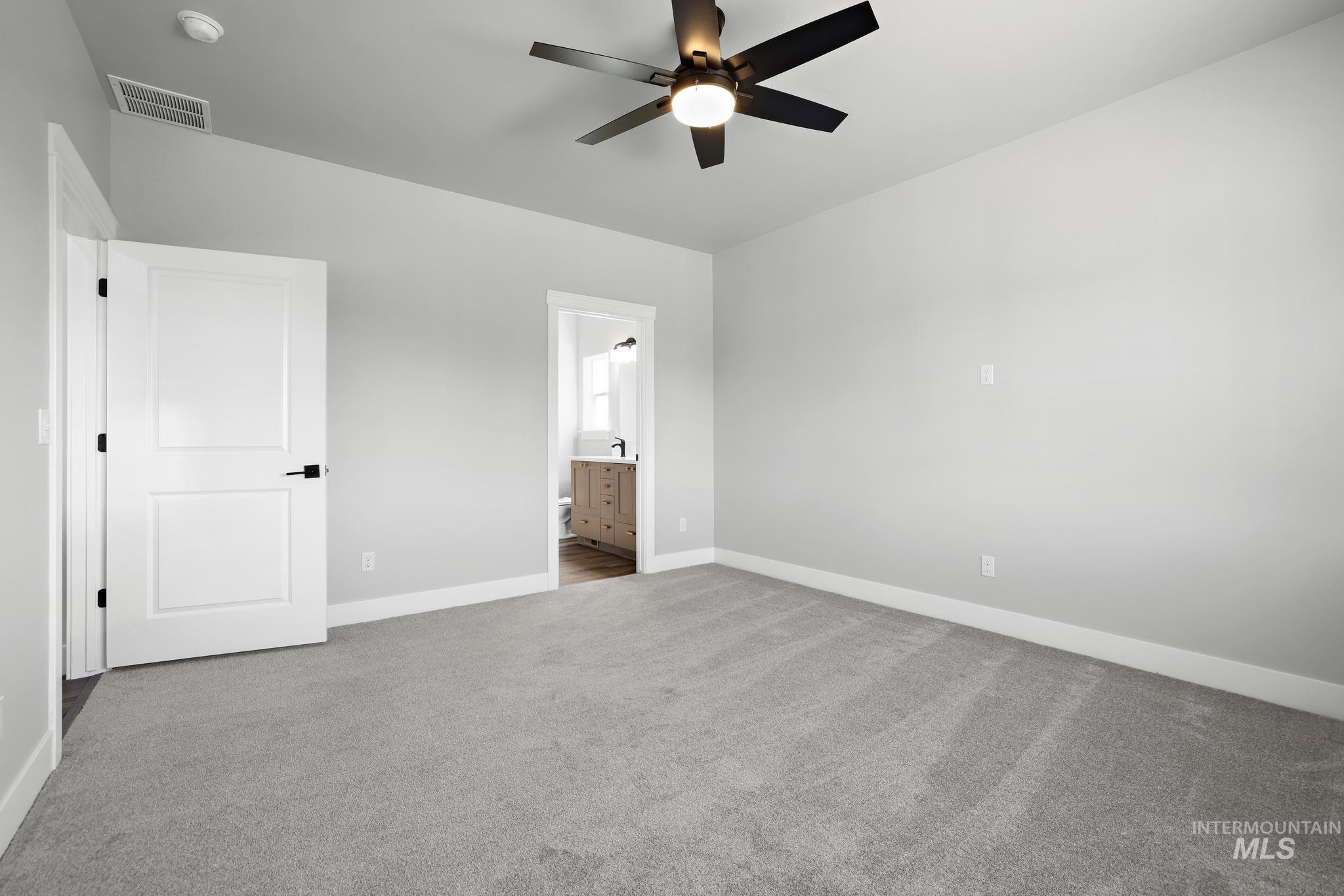 1401 Leslie Drive, Jerome, Idaho 83338, 3 Bedrooms, 2 Bathrooms, Residential For Sale, Price $399,900,MLS 98985191