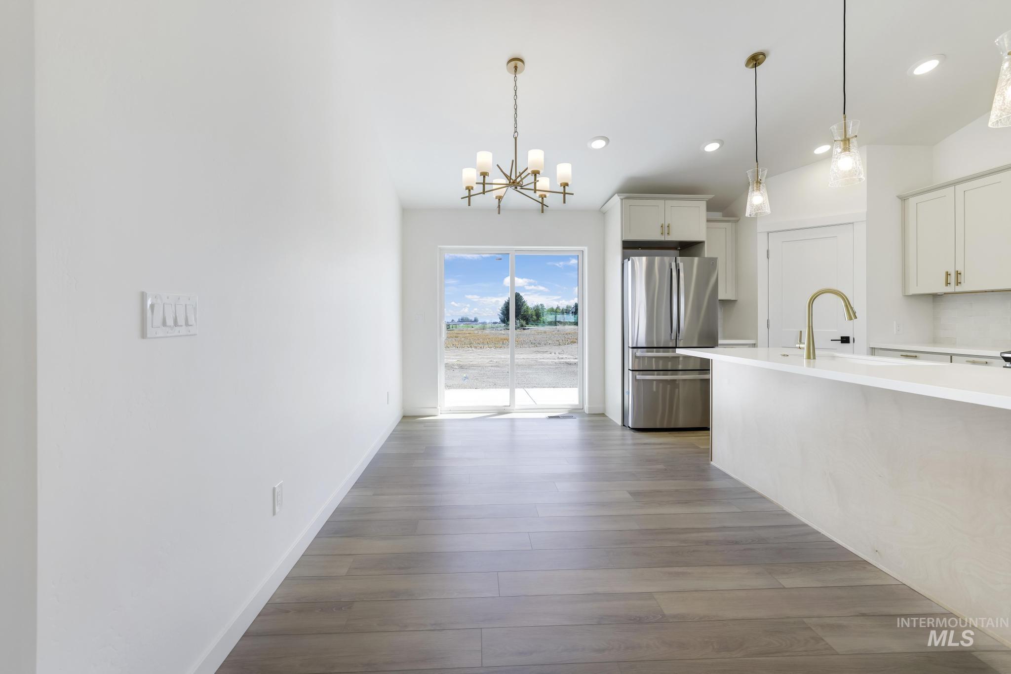1401 Leslie Drive, Jerome, Idaho 83338, 3 Bedrooms, 2 Bathrooms, Residential For Sale, Price $399,900, 98985191