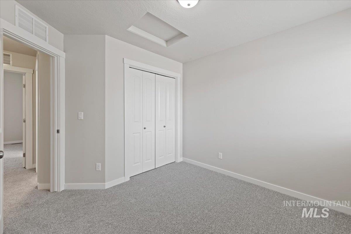 3419 N Arrowwood Way, Meridian, Idaho 83646, 3 Bedrooms, 2.5 Bathrooms, Residential For Sale, Price $459,900, 98985194