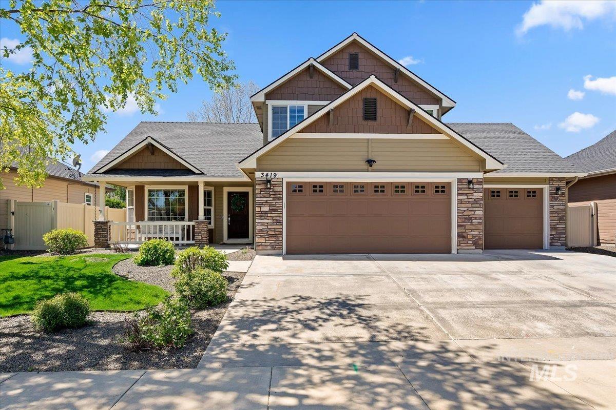 3419 N Arrowwood Way, Meridian, Idaho 83646, 3 Bedrooms, 2.5 Bathrooms, Residential For Sale, Price $459,900, 98985194