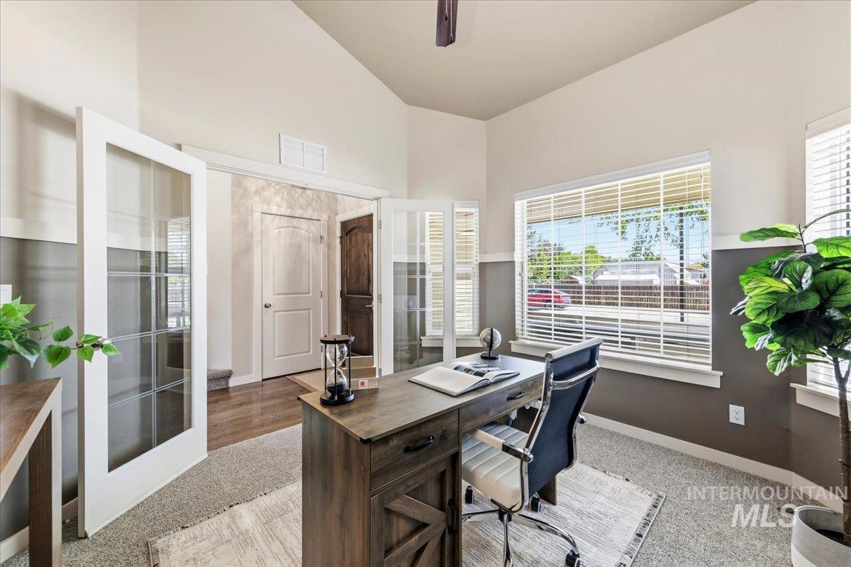 3419 N Arrowwood Way, Meridian, Idaho 83646, 3 Bedrooms, 2.5 Bathrooms, Residential For Sale, Price $459,900, 98985194
