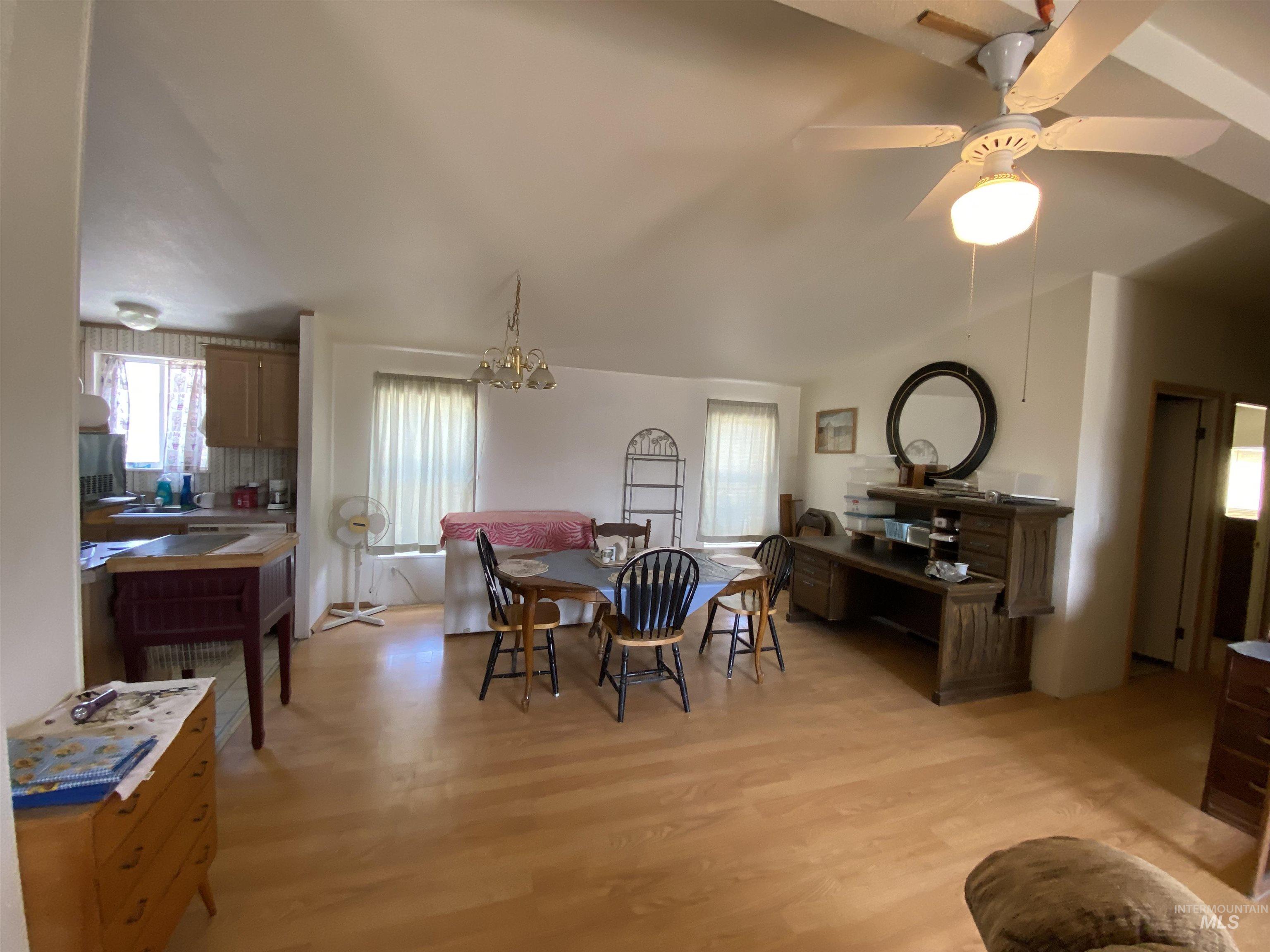15130 4th St, Caldwell, Idaho 83607, 4 Bedrooms, 2 Bathrooms, Residential For Sale, Price $359,999,MLS 98985202