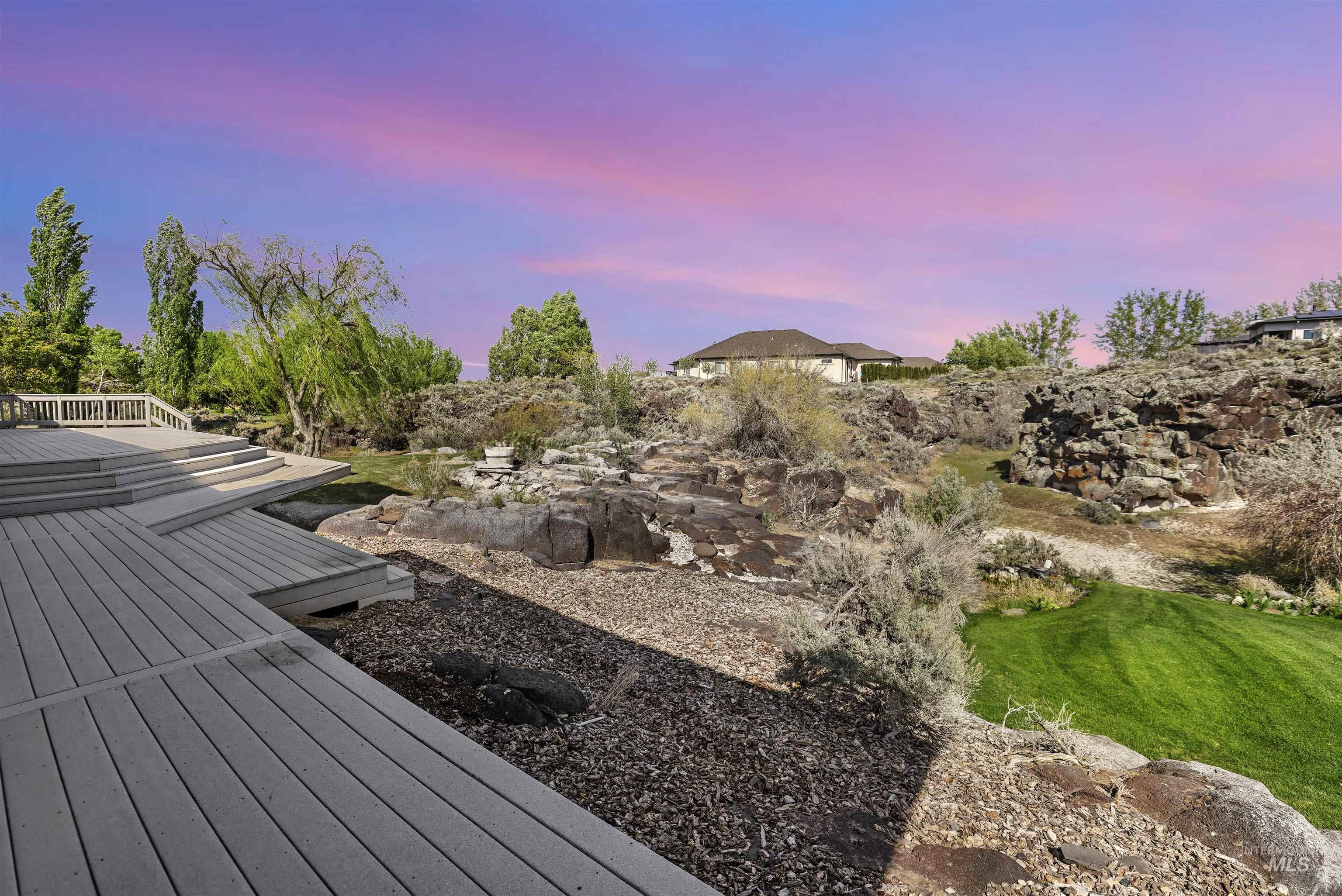 4098 Hidden Lakes Dr, Kimberly, Idaho 83341, 4 Bedrooms, 2.5 Bathrooms, Residential For Sale, Price $725,000,MLS 98985206