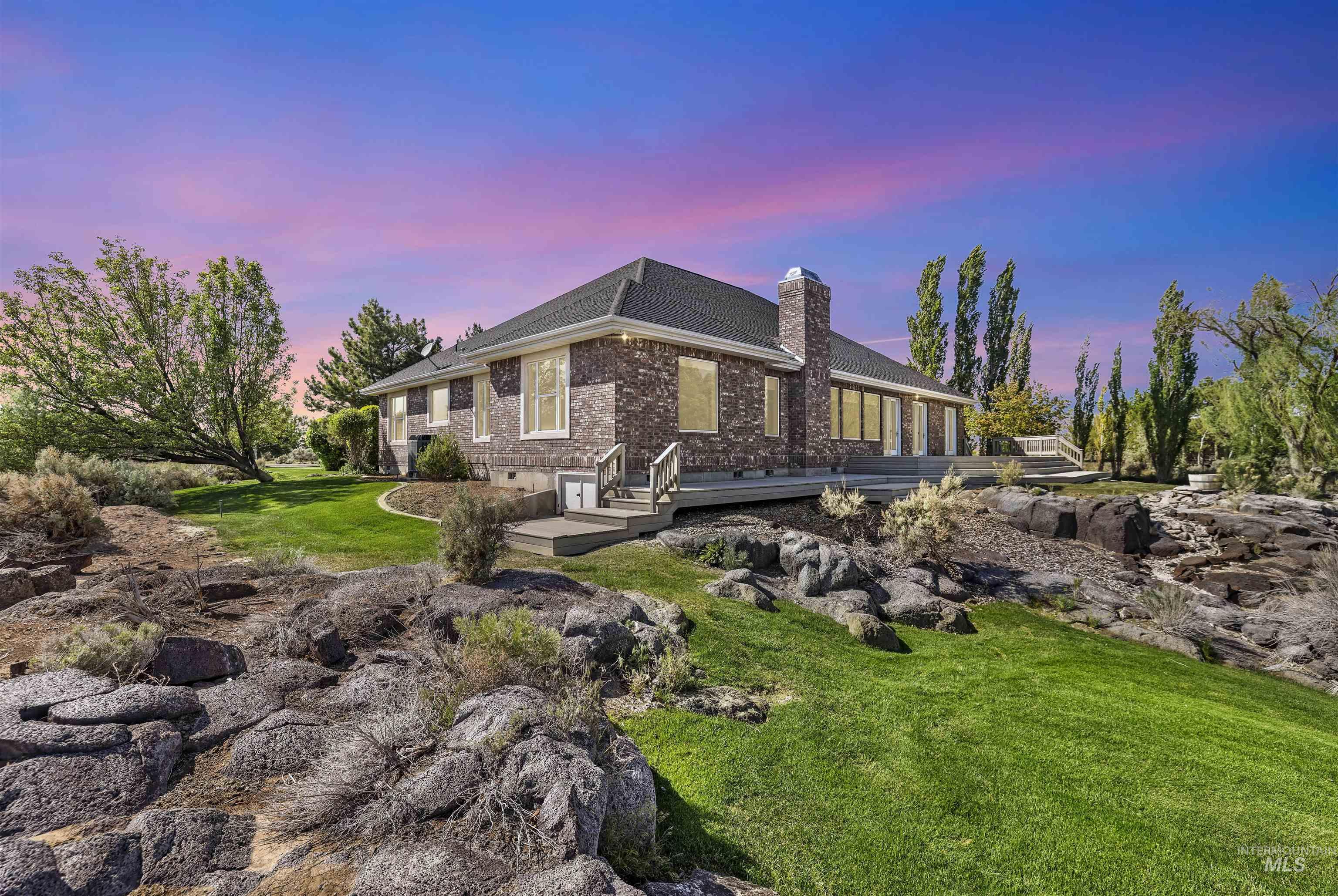 4098 Hidden Lakes Dr, Kimberly, Idaho 83341, 4 Bedrooms, 2.5 Bathrooms, Residential For Sale, Price $725,000,MLS 98985206