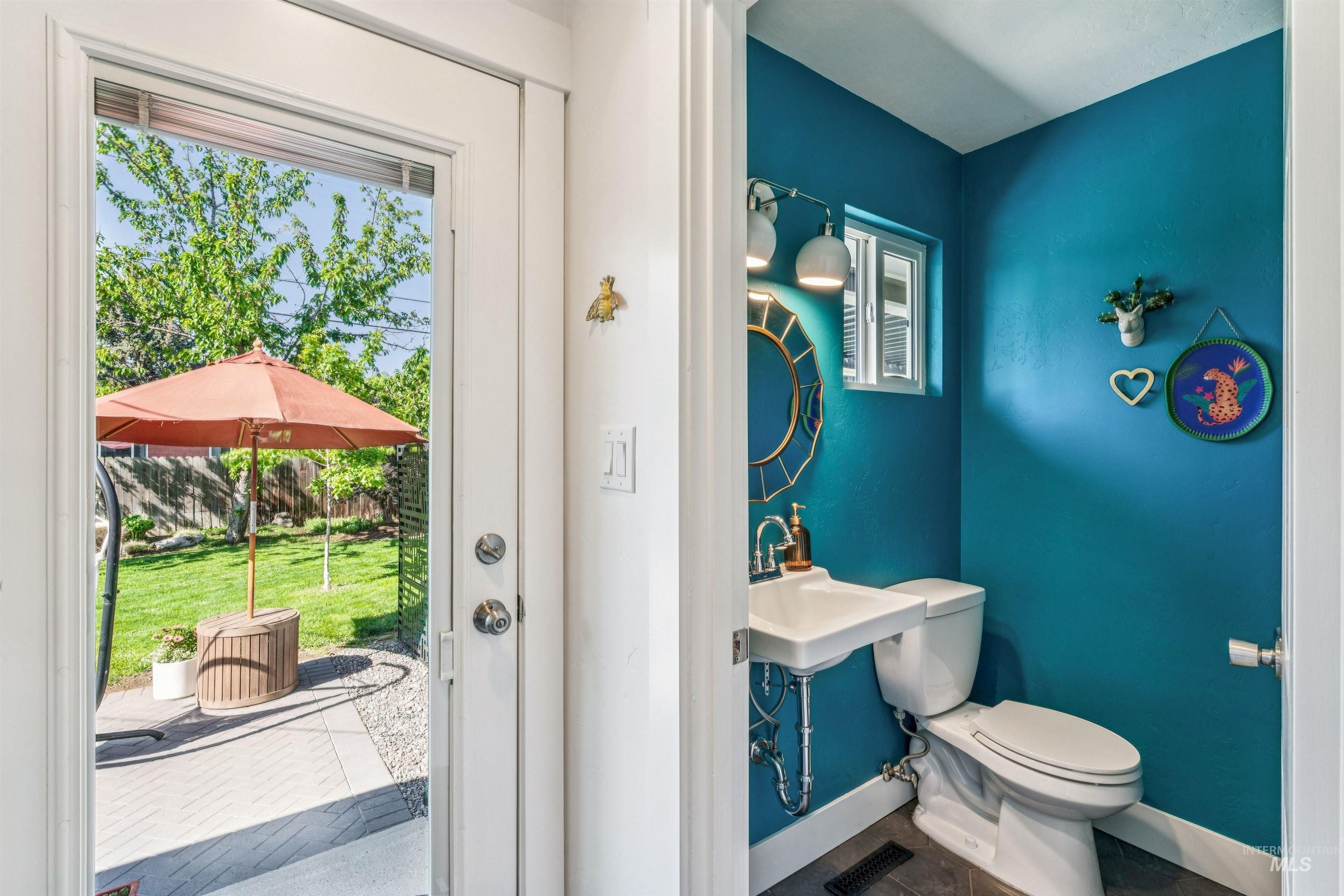 6625 W Hummel Drive, Boise, Idaho 83709, 3 Bedrooms, 2.5 Bathrooms, Residential For Sale, Price $625,000,MLS 98985207