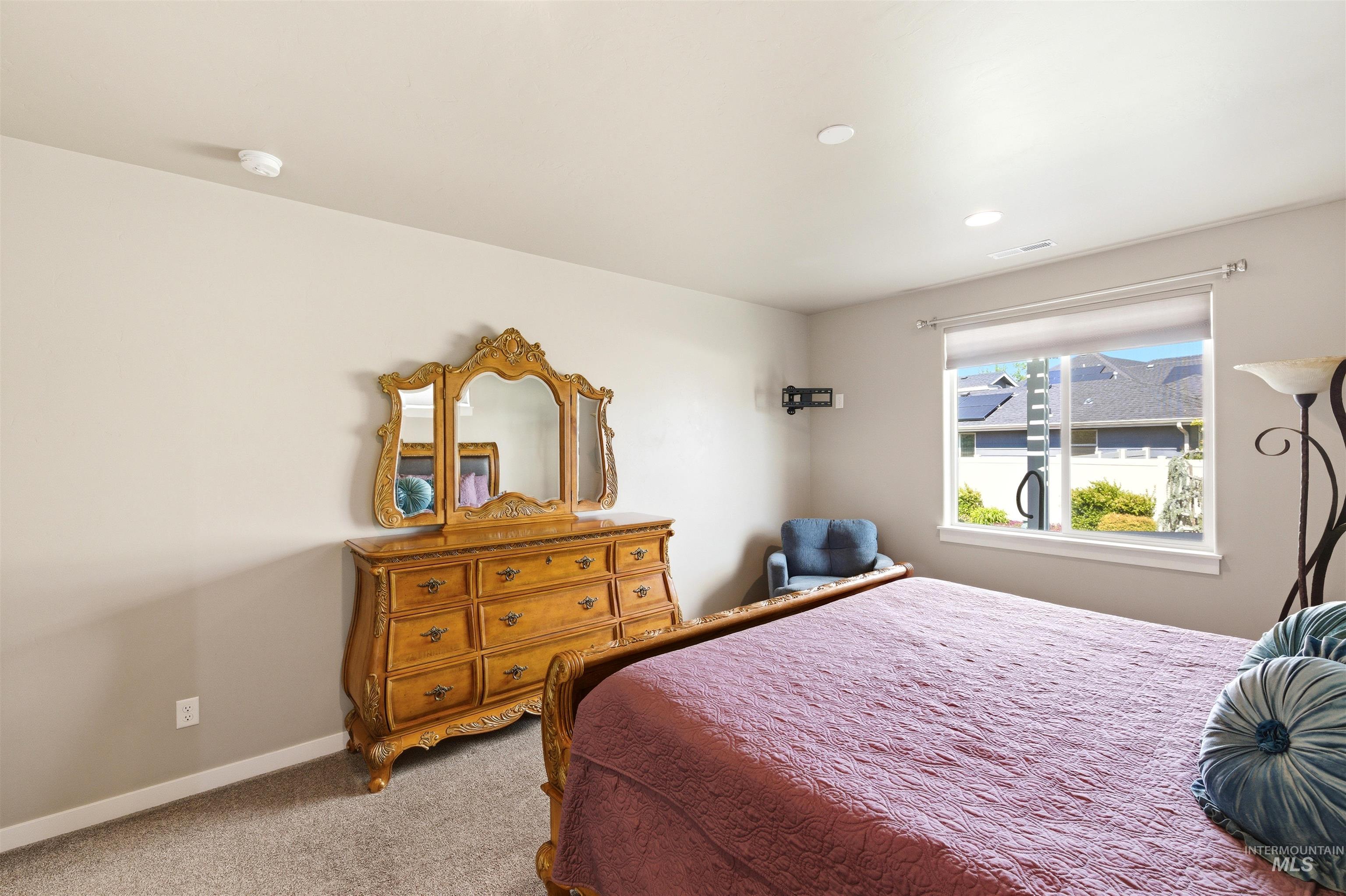 802 W Dallan Woods Way, Nampa, Idaho 83686, 3 Bedrooms, 2 Bathrooms, Residential For Sale, Price $524,999,MLS 98985209