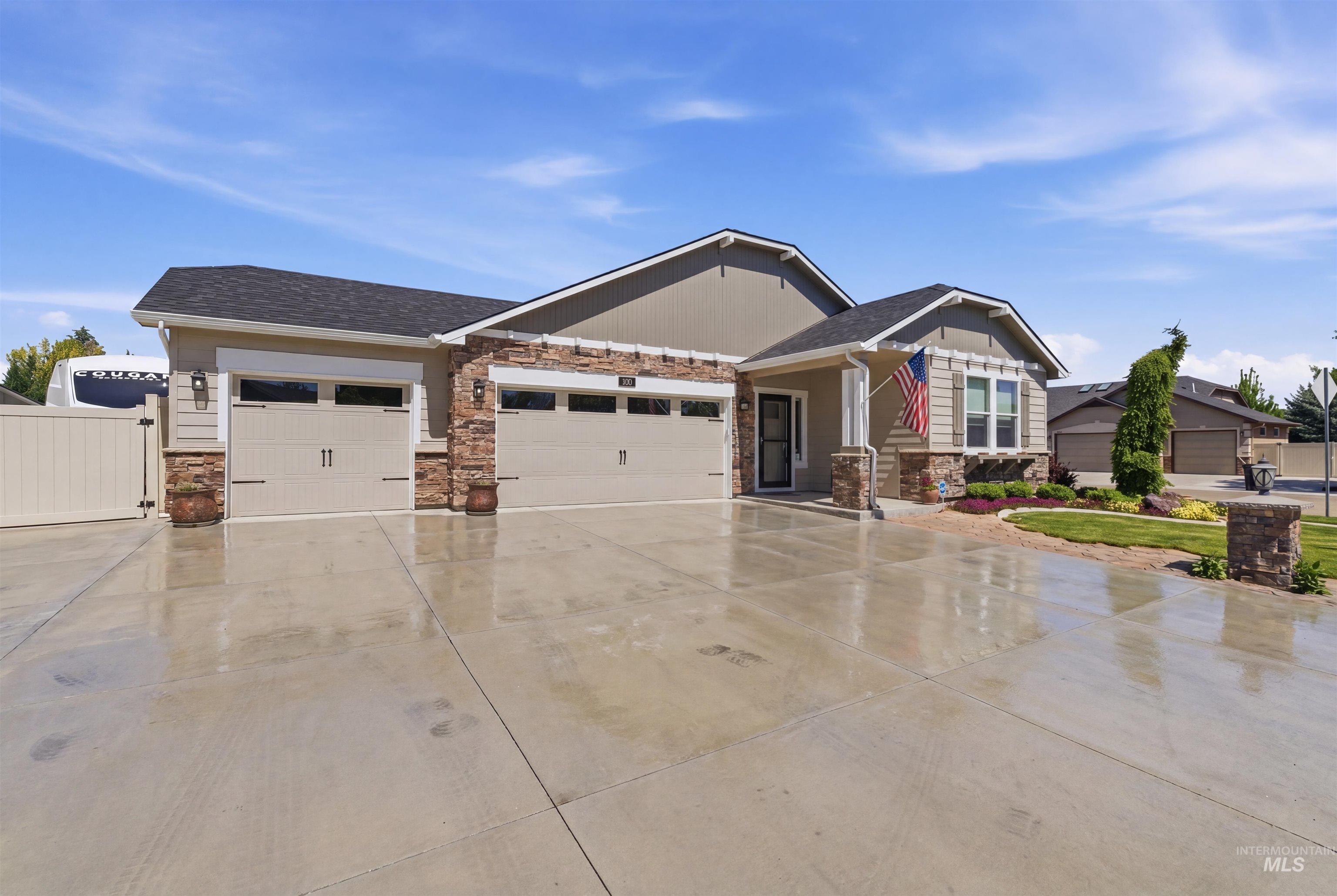 802 W Dallan Woods Way, Nampa, Idaho 83686, 3 Bedrooms, 2 Bathrooms, Residential For Sale, Price $524,999,MLS 98985209