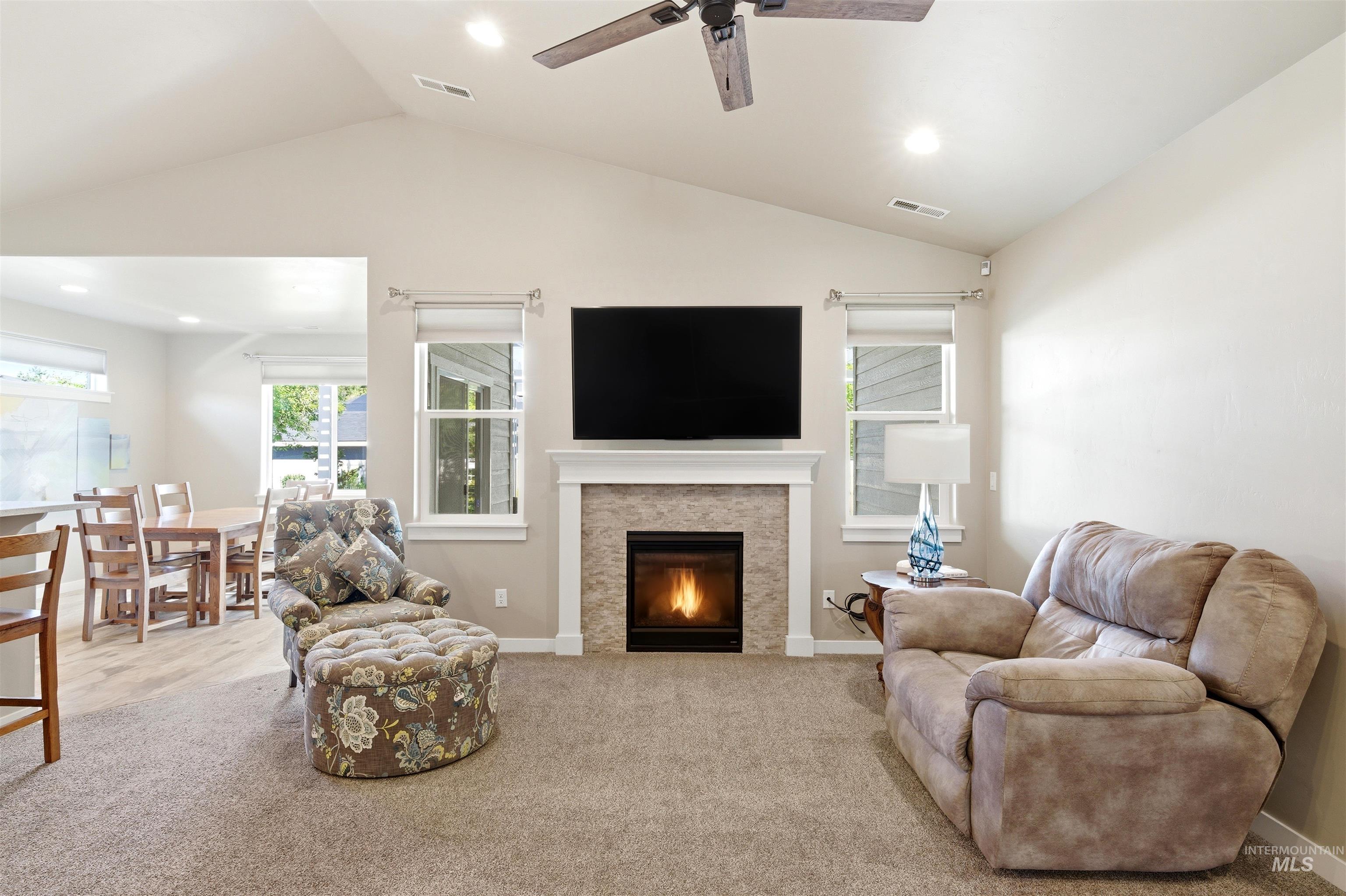 802 W Dallan Woods Way, Nampa, Idaho 83686, 3 Bedrooms, 2 Bathrooms, Residential For Sale, Price $524,999,MLS 98985209