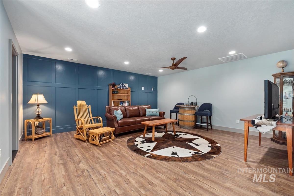3859 E Vadonia Lane, Meridian, Idaho 83642, 4 Bedrooms, 2.5 Bathrooms, Residential For Sale, Price $1,299,999,MLS 98985212