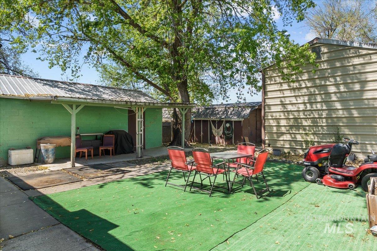 1958 E 1775 S, Gooding, Idaho 83330, 4 Bedrooms, 1 Bathroom, Residential For Sale, Price $279,900,MLS 98985213