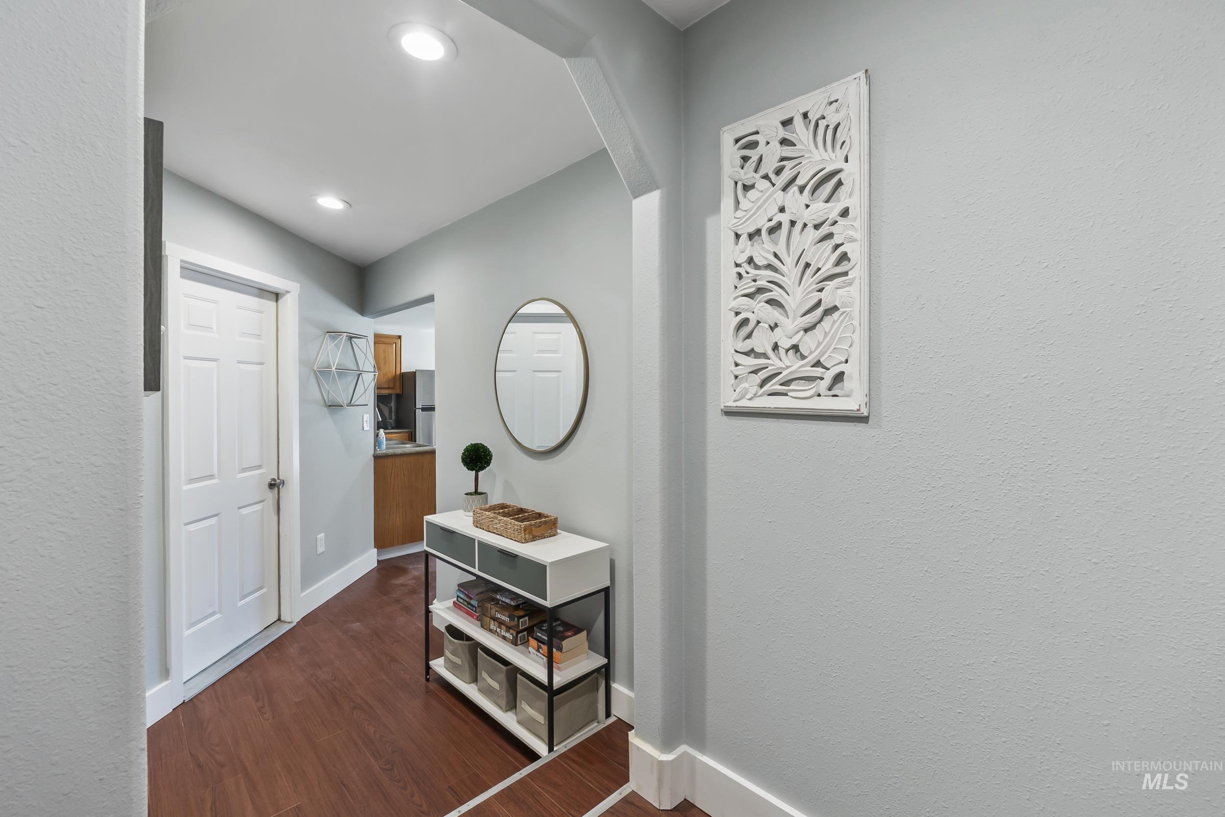 1629 S Shoshone Street, Boise, Idaho 83705, 4 Bedrooms, 3.5 Bathrooms, Residential For Sale, Price $775,000,MLS 98985217