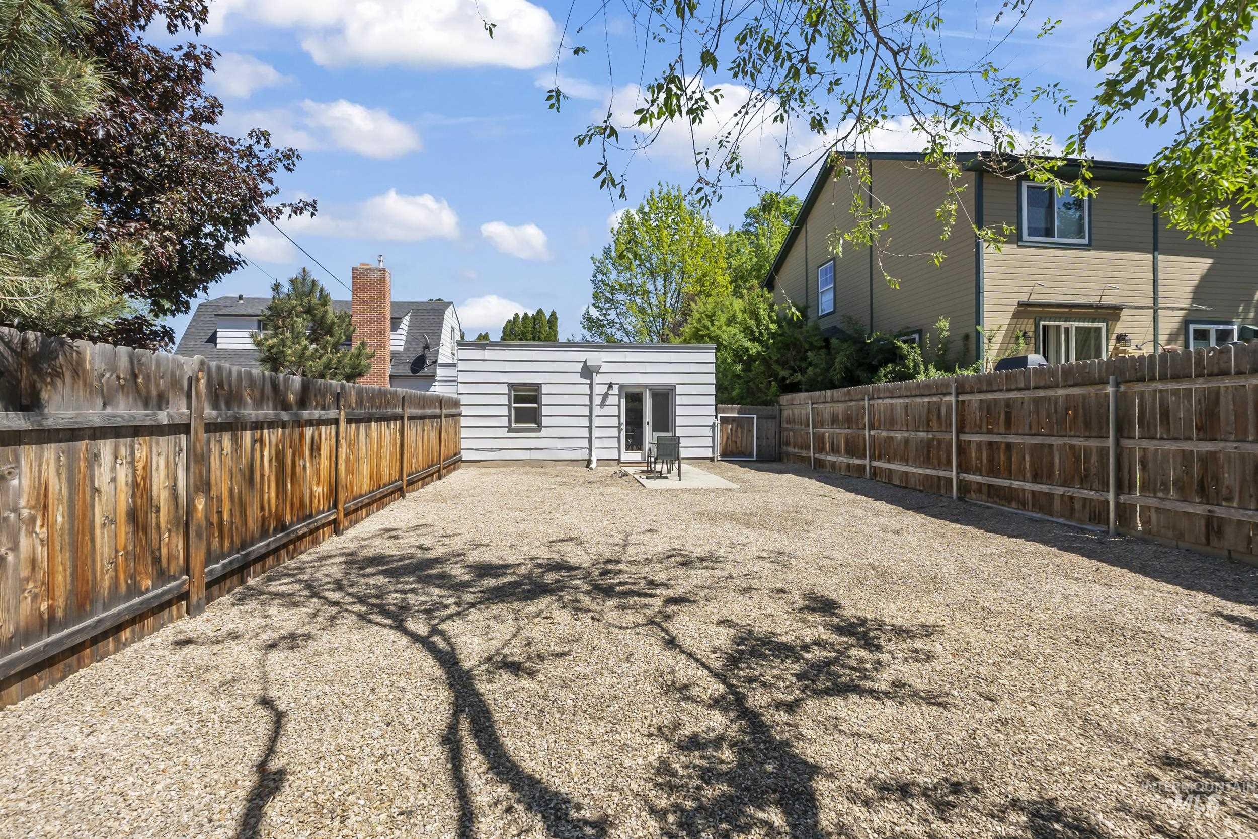 1629 S Shoshone Street, Boise, Idaho 83705, 4 Bedrooms, 3.5 Bathrooms, Residential For Sale, Price $775,000,MLS 98985217