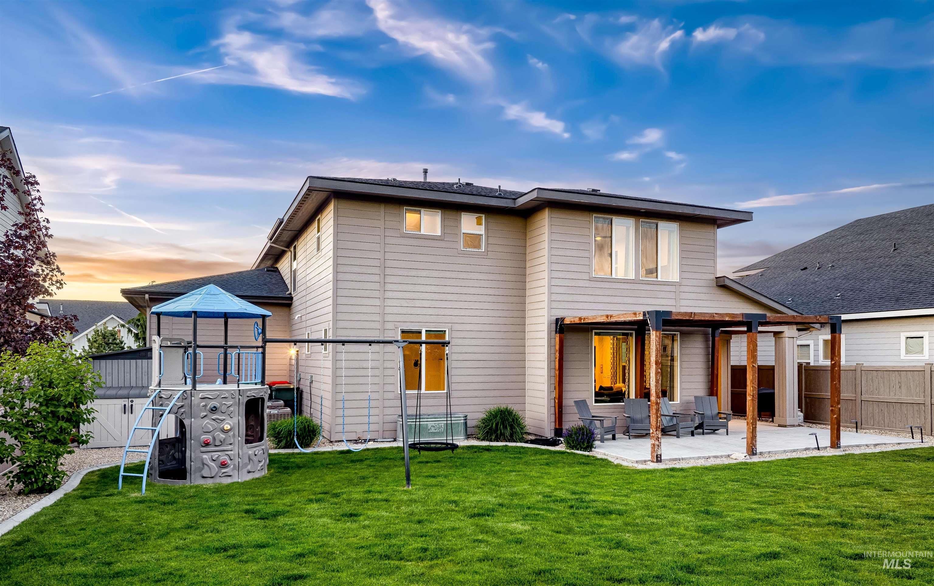 2889 E Lawton Dr, Meridian, Idaho 83642, 4 Bedrooms, 3.5 Bathrooms, Residential For Sale, Price $829,723,MLS 98985219
