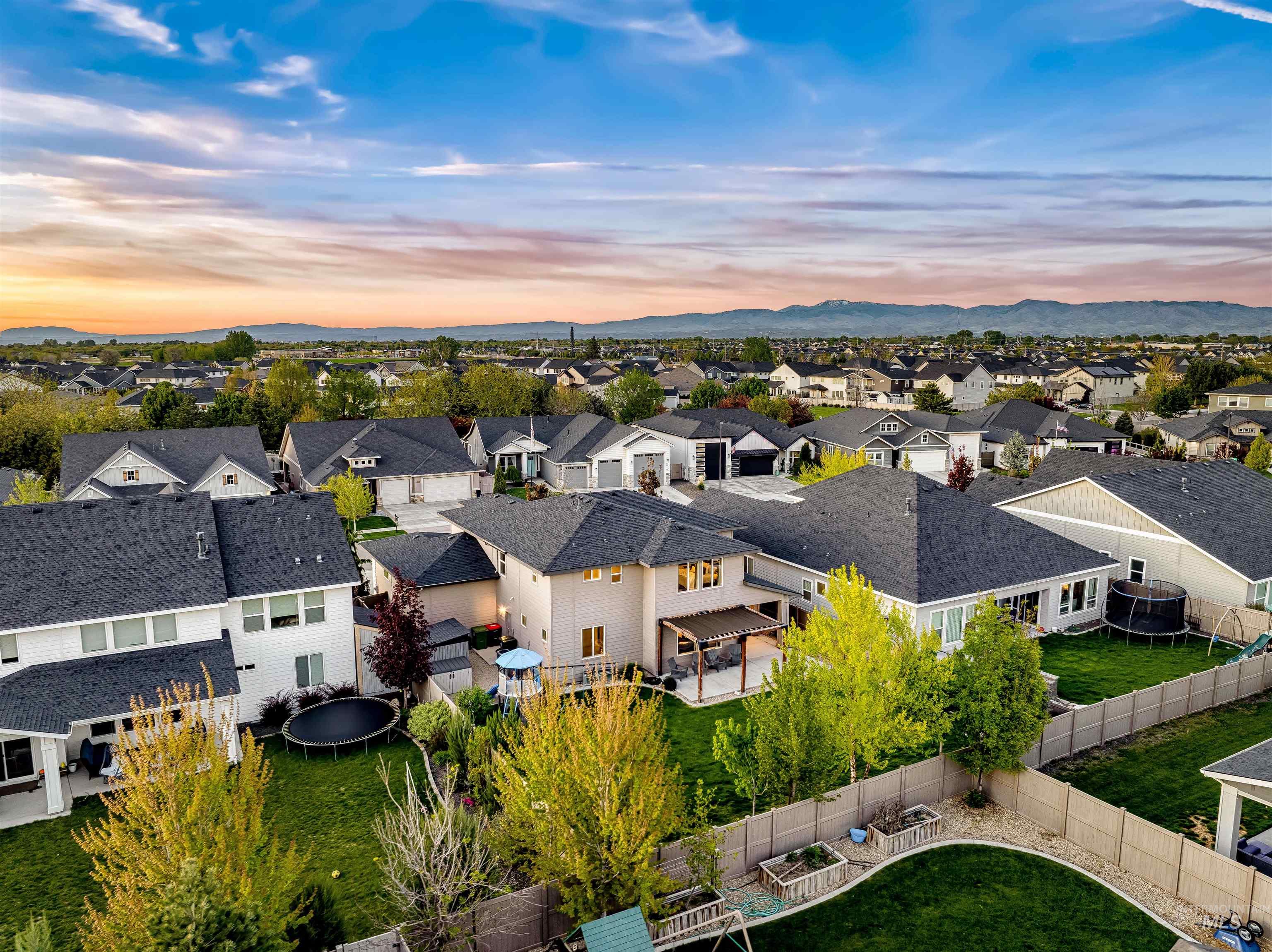 2889 E Lawton Dr, Meridian, Idaho 83642, 4 Bedrooms, 3.5 Bathrooms, Residential For Sale, Price $829,723,MLS 98985219