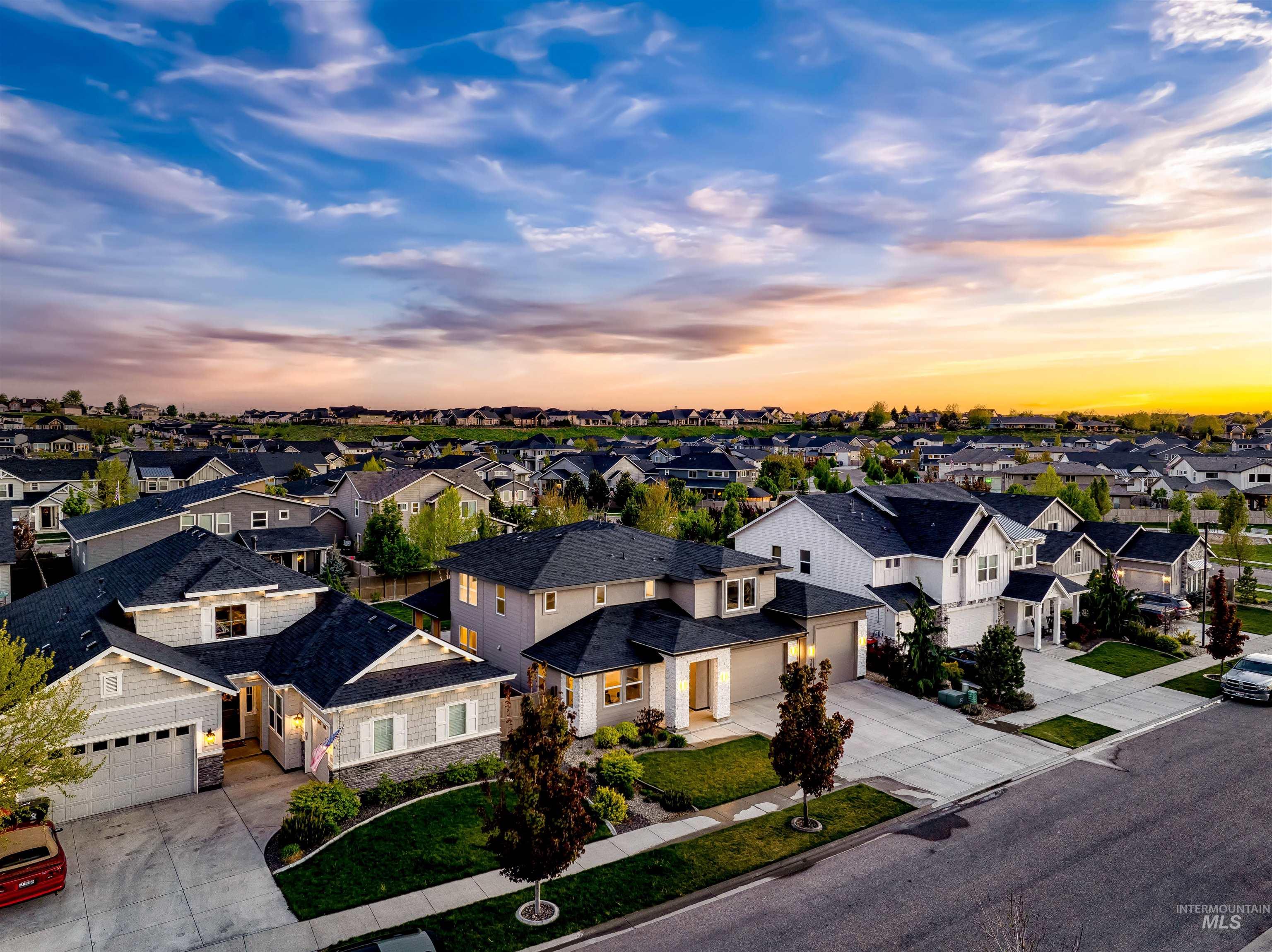 2889 E Lawton Dr, Meridian, Idaho 83642, 4 Bedrooms, 3.5 Bathrooms, Residential For Sale, Price $829,723,MLS 98985219