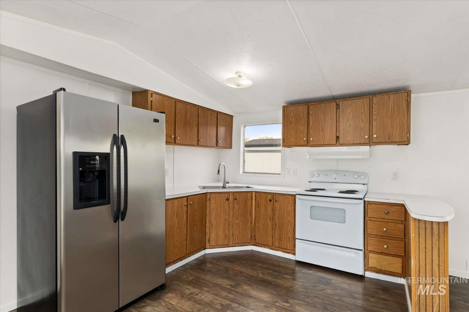 280 Colleen Dr, Mountain Home, Idaho 83647, 3 Bedrooms, 2 Bathrooms, Residential For Sale, Price $60,000,MLS 98985220