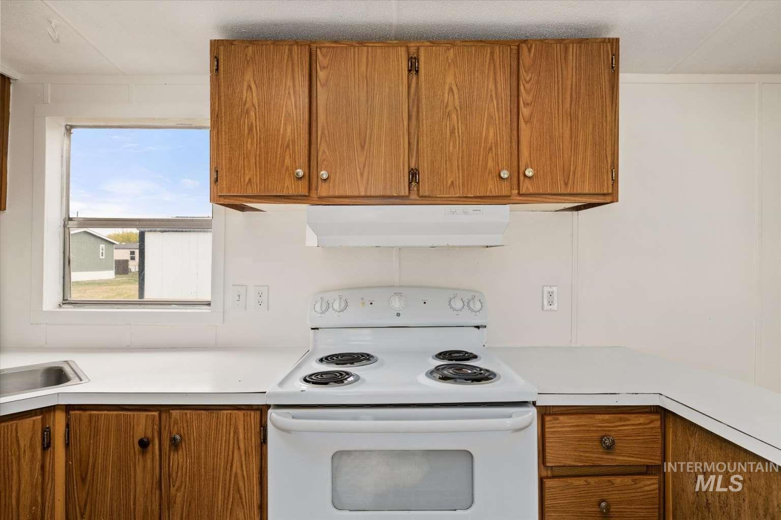 280 Colleen Dr, Mountain Home, Idaho 83647, 3 Bedrooms, 2 Bathrooms, Residential For Sale, Price $60,000,MLS 98985220