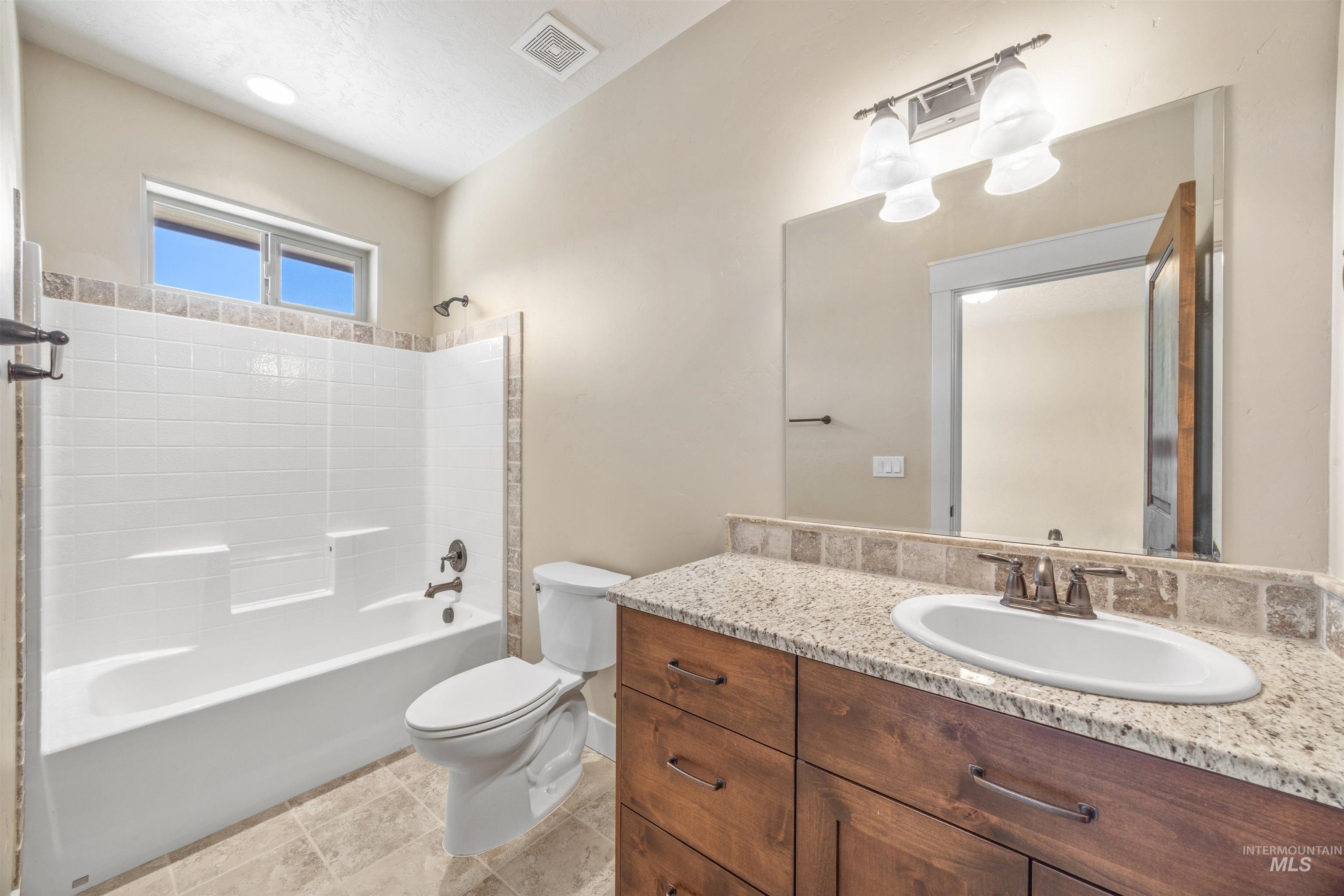 6 Rim Canyon Ln, Boise, Idaho 83716, 3 Bedrooms, 3 Bathrooms, Residential For Sale, Price $975,000,MLS 98985222