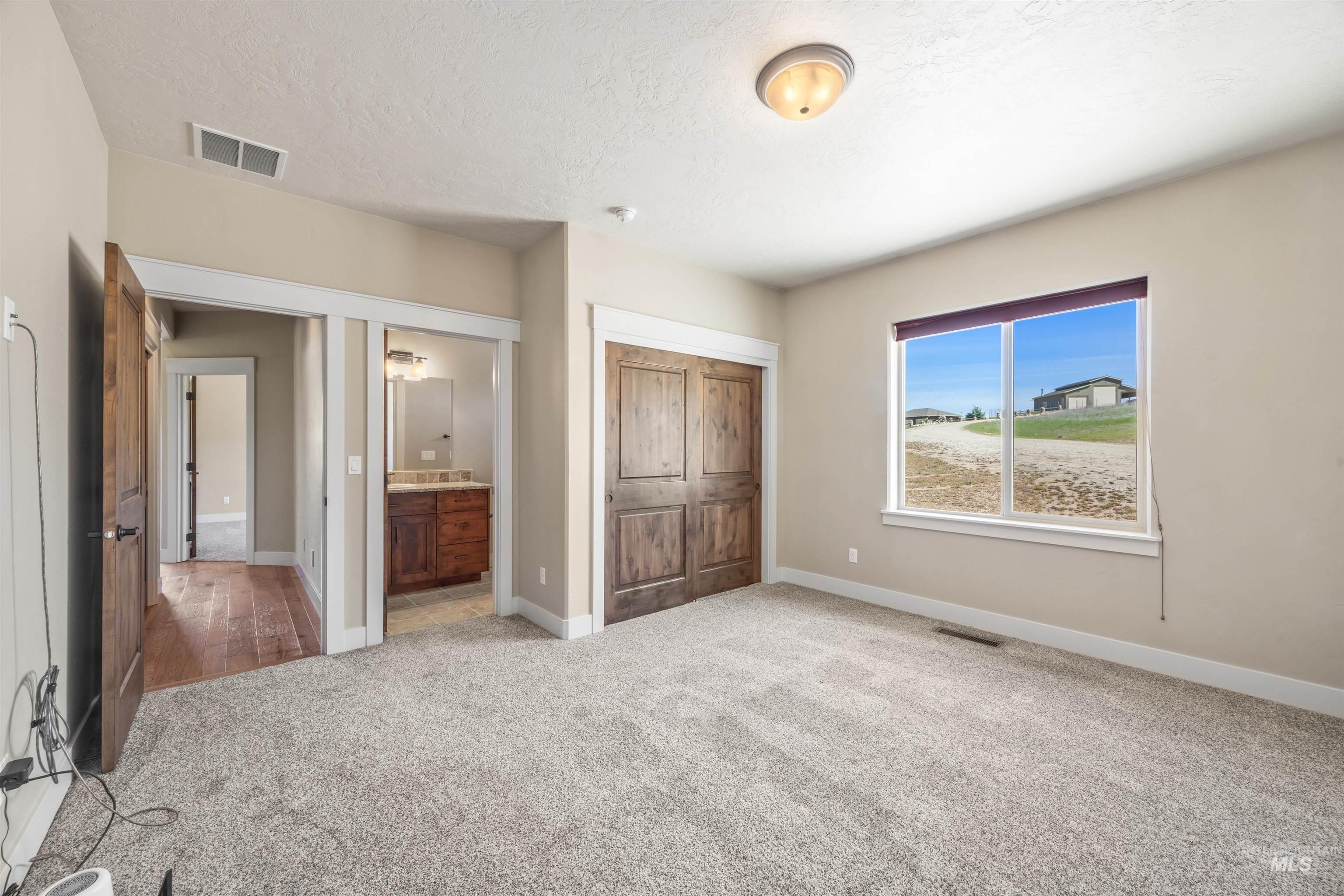 6 Rim Canyon Ln, Boise, Idaho 83716, 3 Bedrooms, 3 Bathrooms, Residential For Sale, Price $975,000,MLS 98985222
