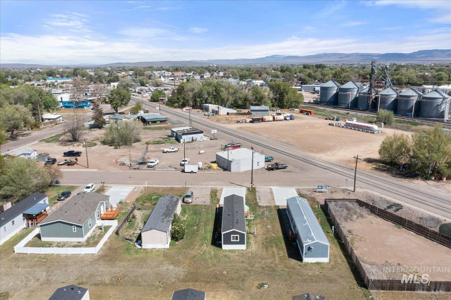 245 W 9Th, Mountain Home, Idaho 83647, 2 Bedrooms, 1 Bathroom, Residential For Sale, Price $48,000,MLS 98985224