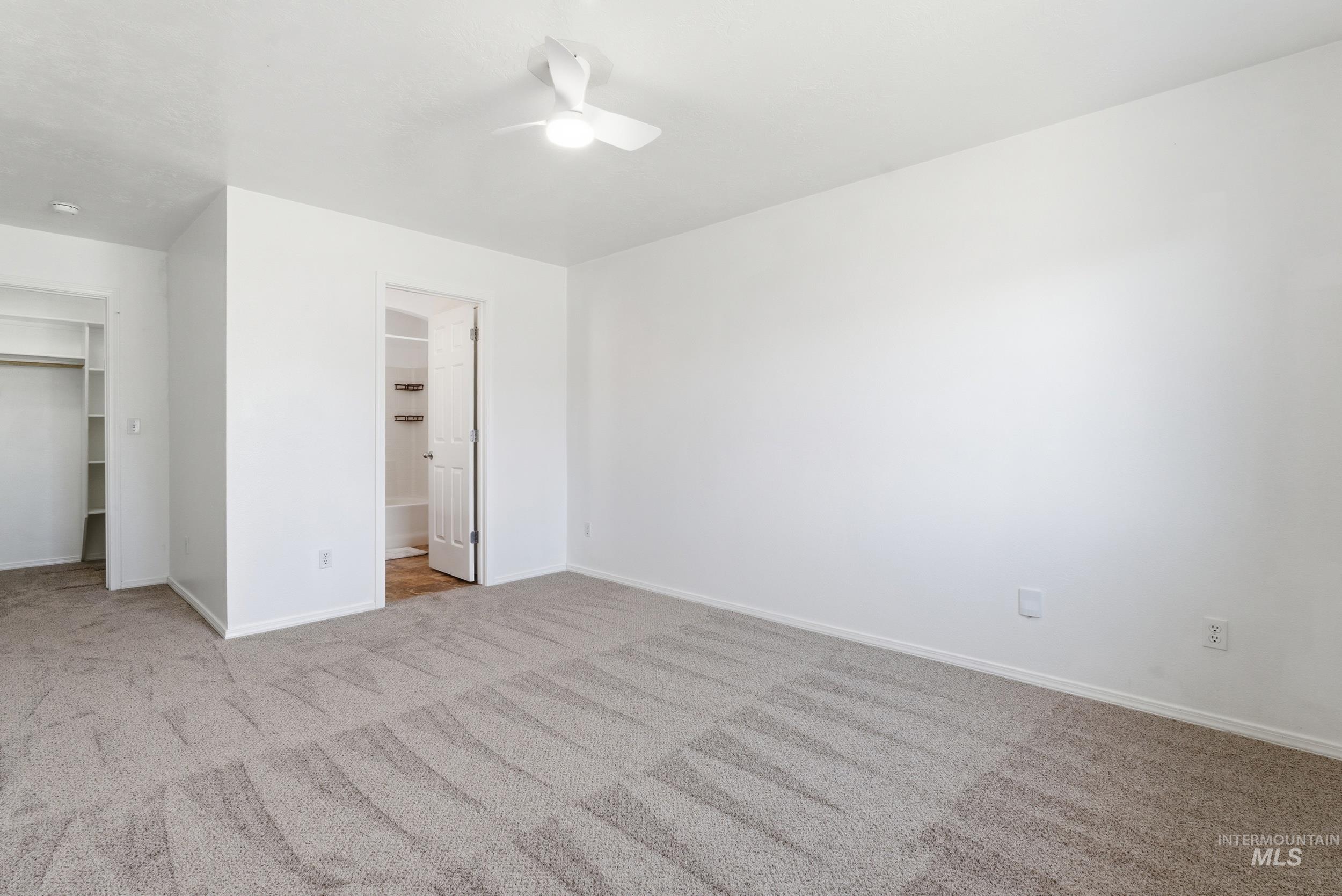 501 Knights Circle, Nampa, Idaho 83687, 3 Bedrooms, 2 Bathrooms, Residential For Sale, Price $380,000, 98985227
